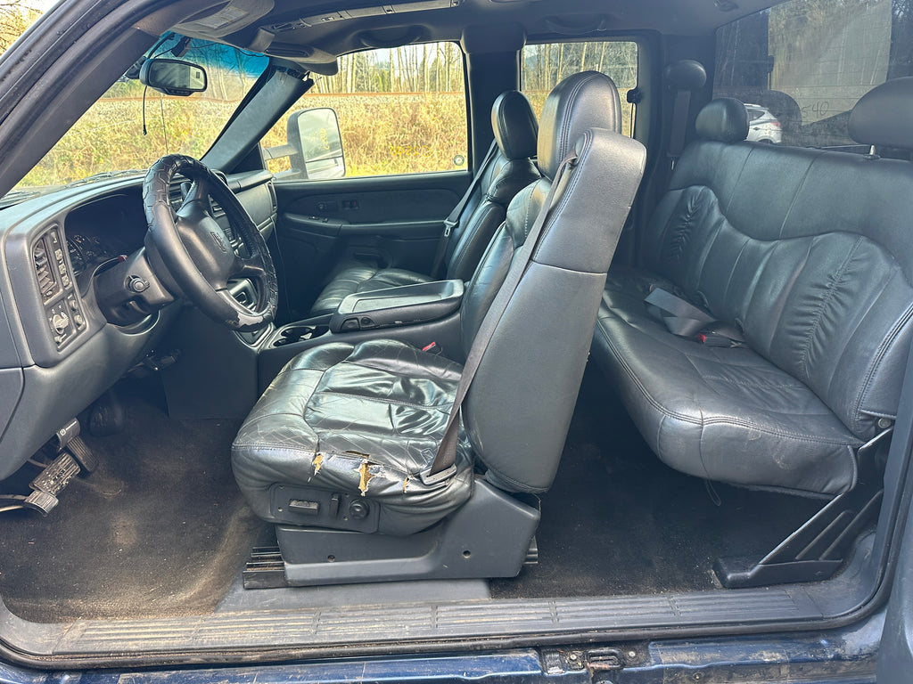 2002 Chevrolet Silverado K2500HD 6.6 LB7 Duramax – C2540