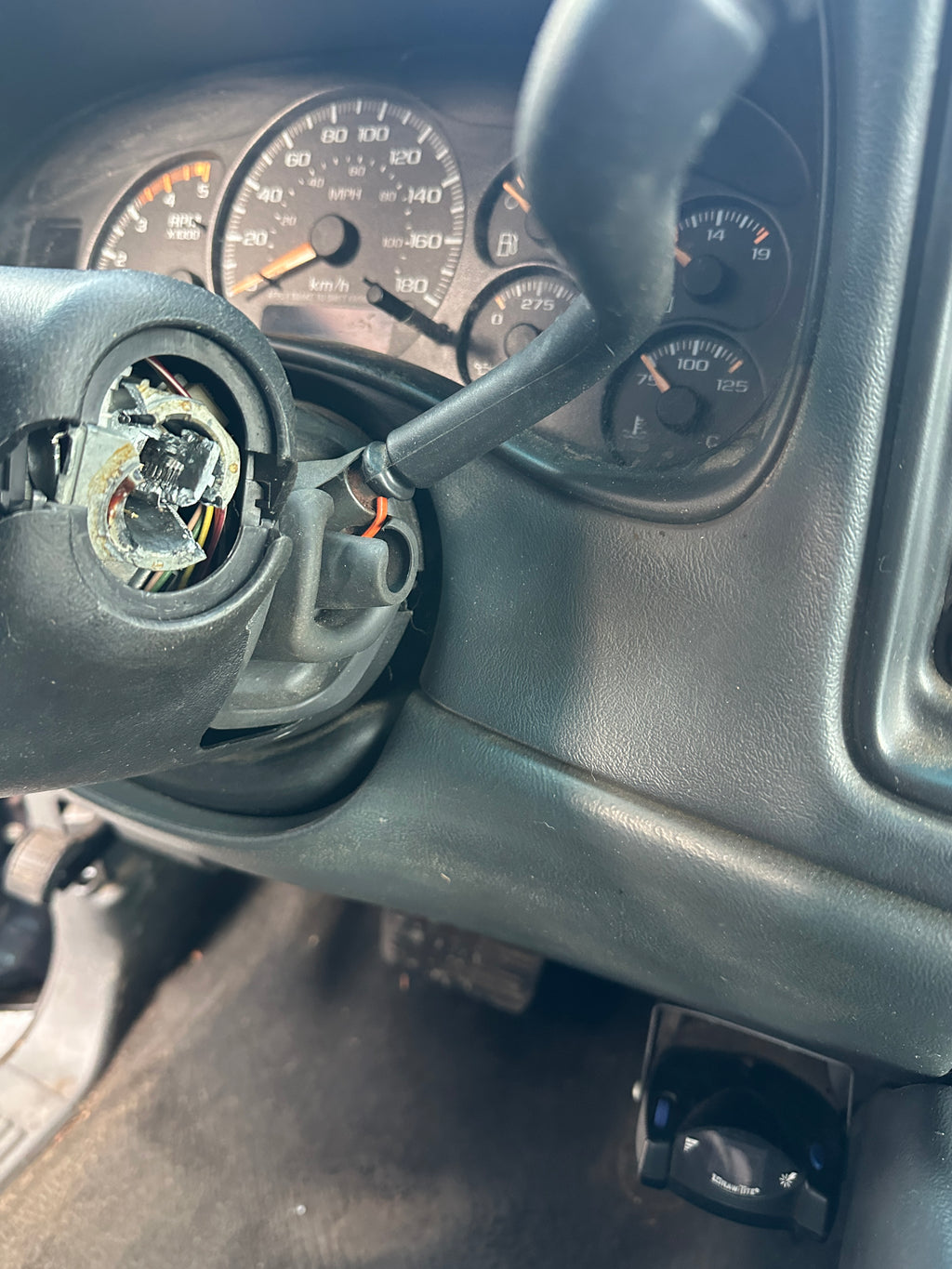 2002 Chevrolet Silverado K2500HD 6.6 LB7 Duramax – C2540