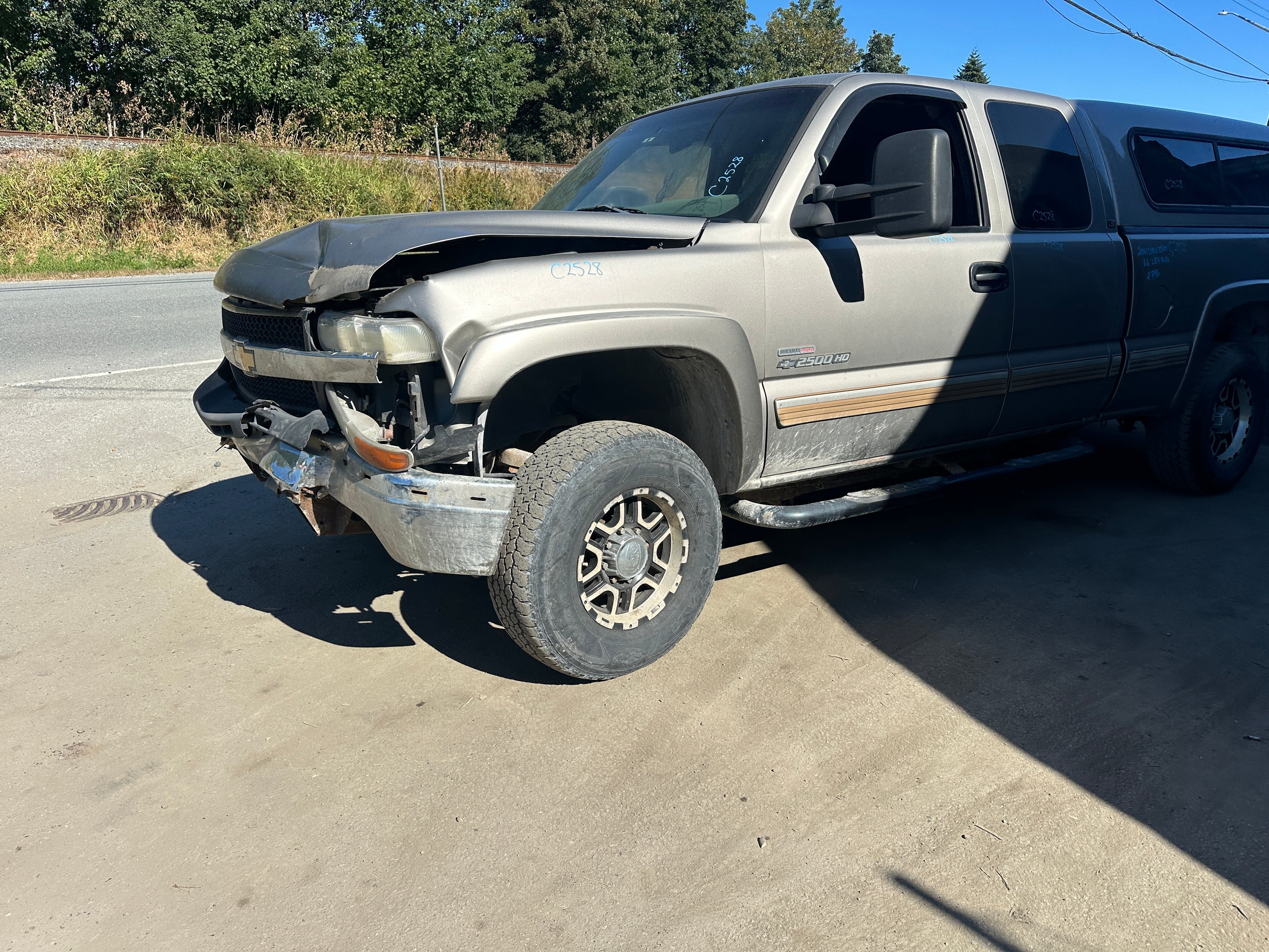 2001 Chevrolet Silverado C2500HD 6.6 LB7 Duramax – C2528