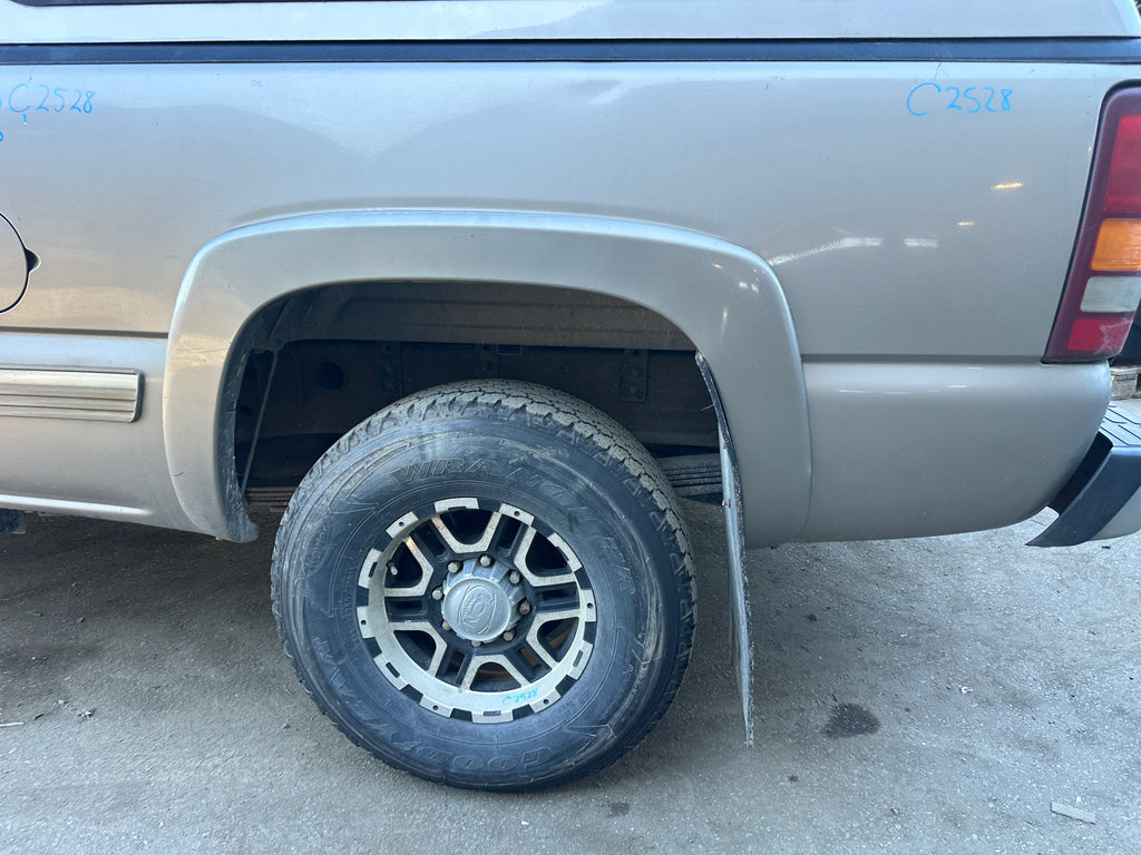 2001 Chevrolet Silverado C2500HD 6.6 LB7 Duramax – C2528