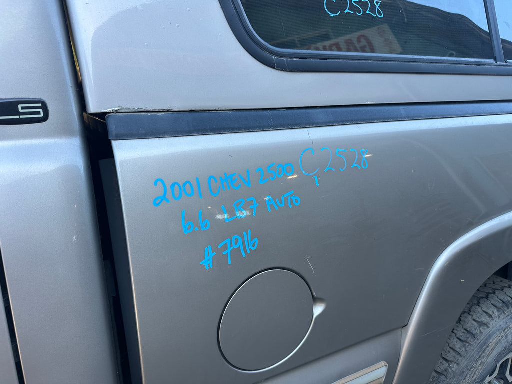 2001 Chevrolet Silverado C2500HD 6.6 LB7 Duramax – C2528