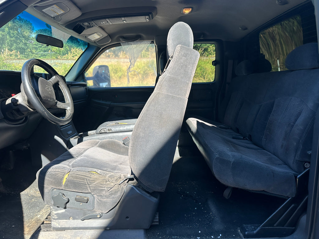 2001 Chevrolet Silverado C2500HD 6.6 LB7 Duramax – C2528