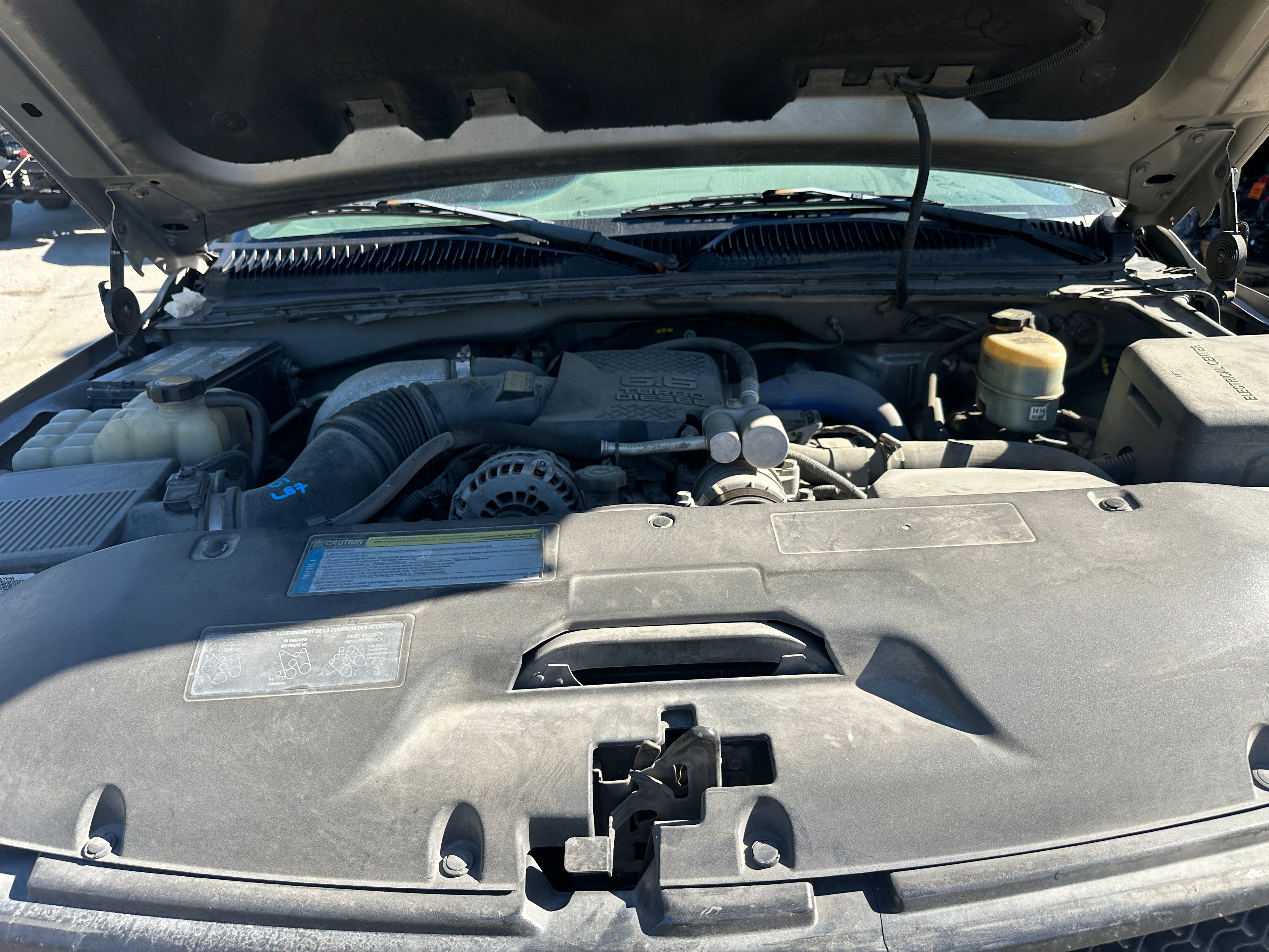 2001 Chevrolet Silverado C2500HD 6.6 LB7 Duramax – C2528