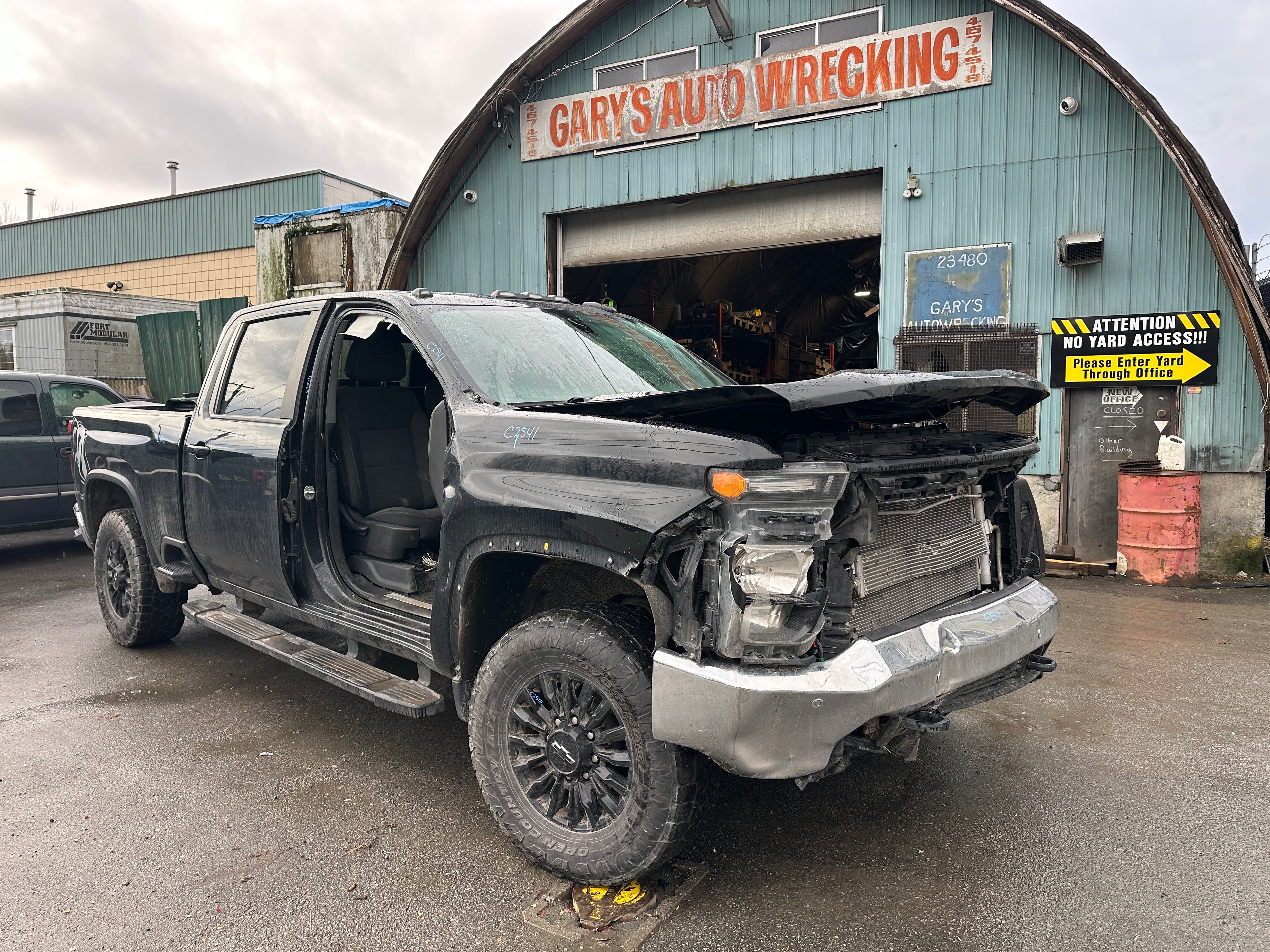 2021 Chevrolet Silverado K3500 LT 6.6 L5P Duramax – C2541