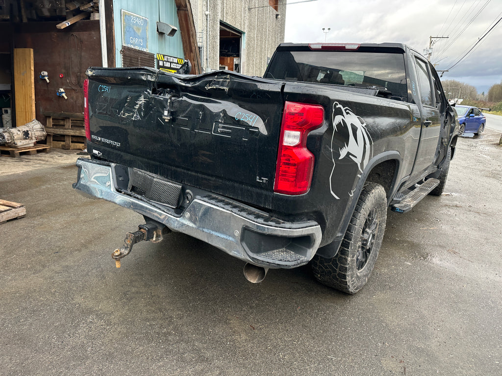 2021 Chevrolet Silverado K3500 LT 6.6 L5P Duramax – C2541