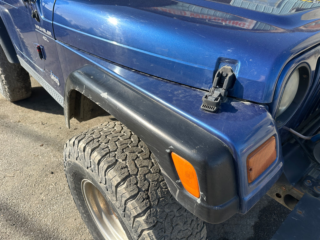 1997 Jeep Wrangler TJ 4.0 – J2519