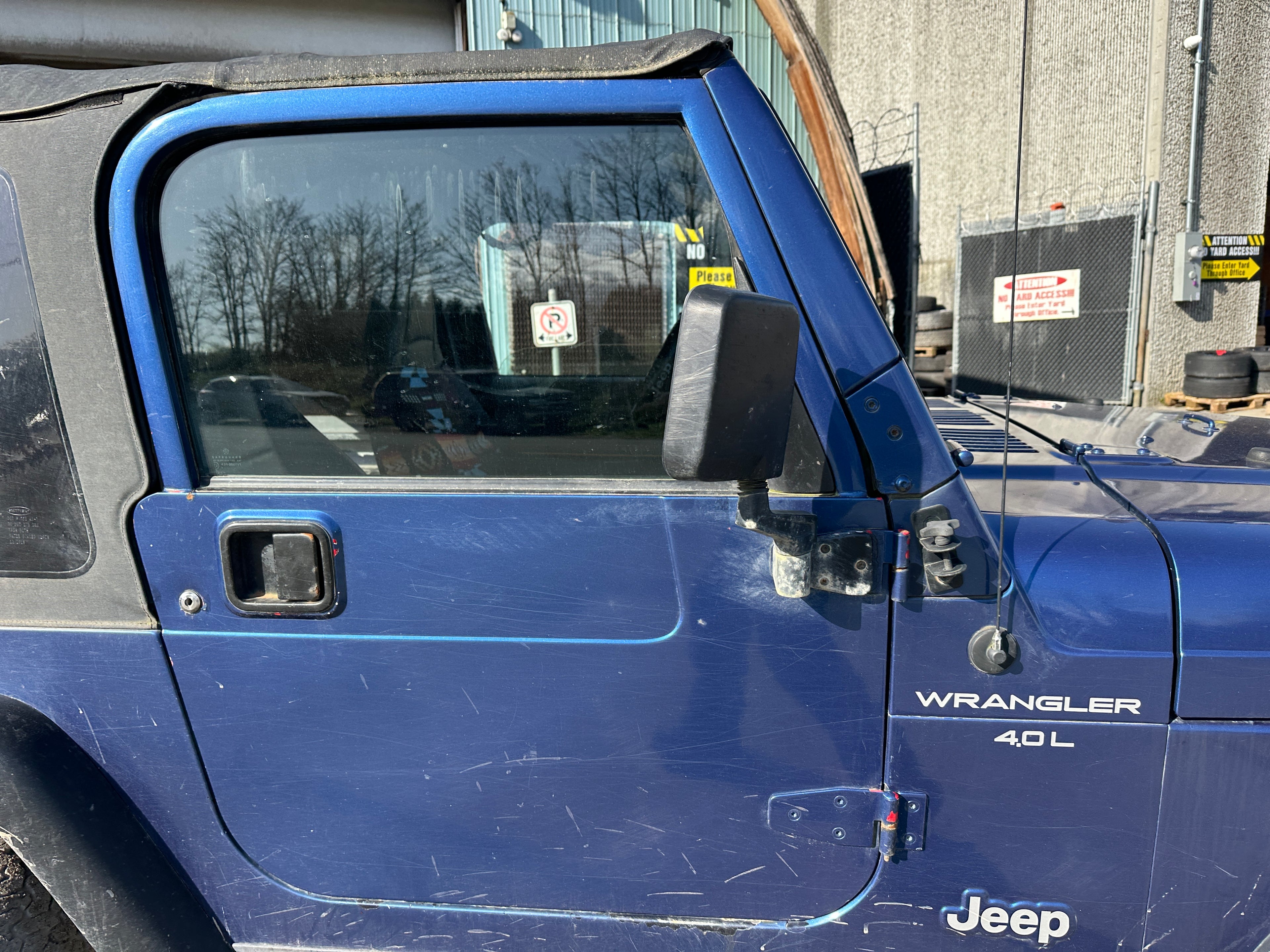 1997 Jeep Wrangler TJ 4.0 – J2519