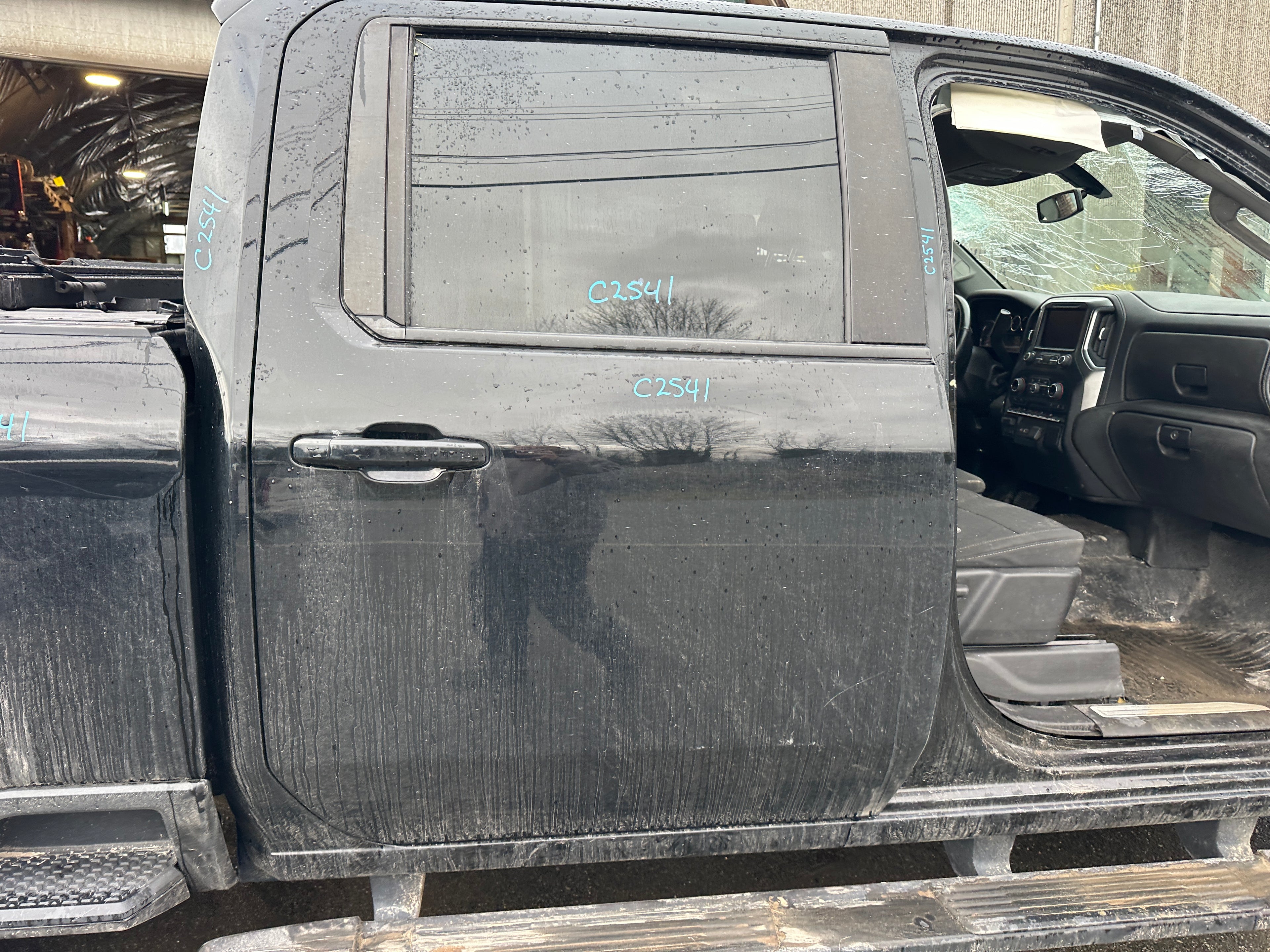 2021 Chevrolet Silverado K3500 LT 6.6 L5P Duramax – C2541