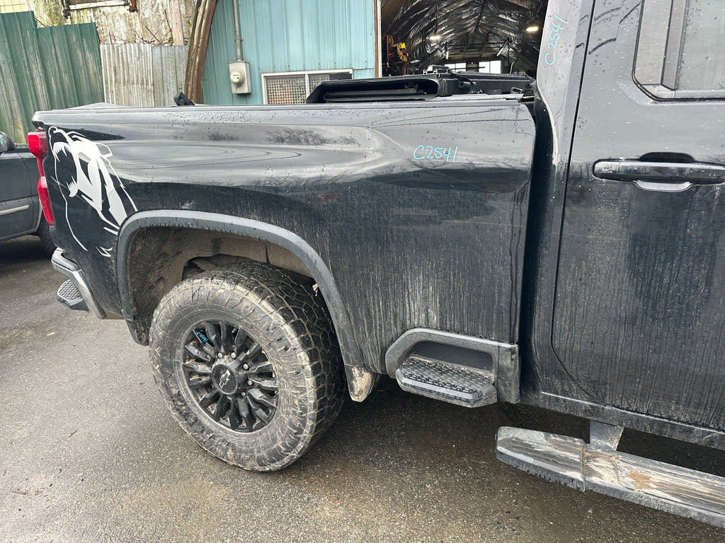 2021 Chevrolet Silverado K3500 LT 6.6 L5P Duramax – C2541