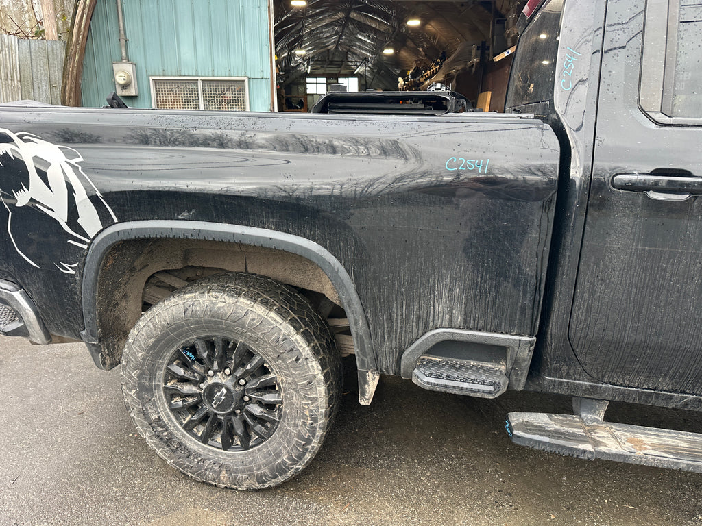 2021 Chevrolet Silverado K3500 LT 6.6 L5P Duramax – C2541