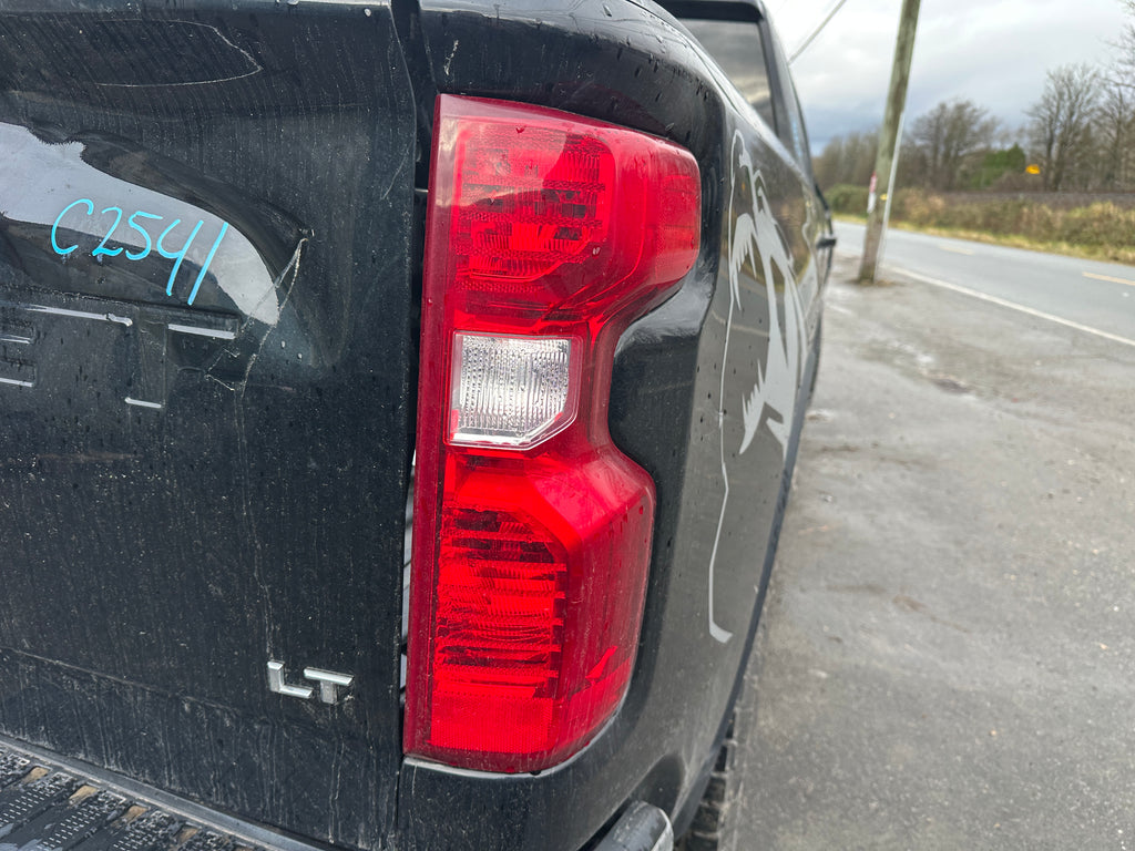 2021 Chevrolet Silverado K3500 LT 6.6 L5P Duramax – C2541