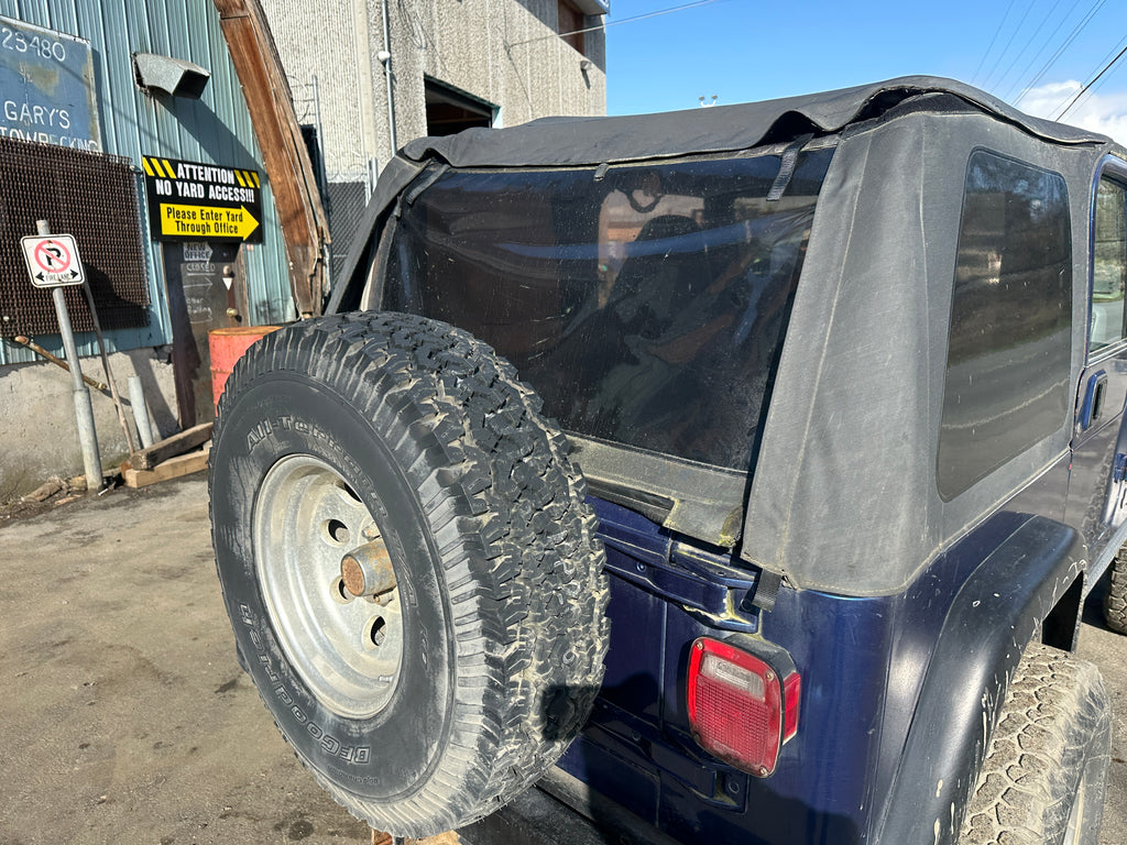 1997 Jeep Wrangler TJ 4.0 – J2519