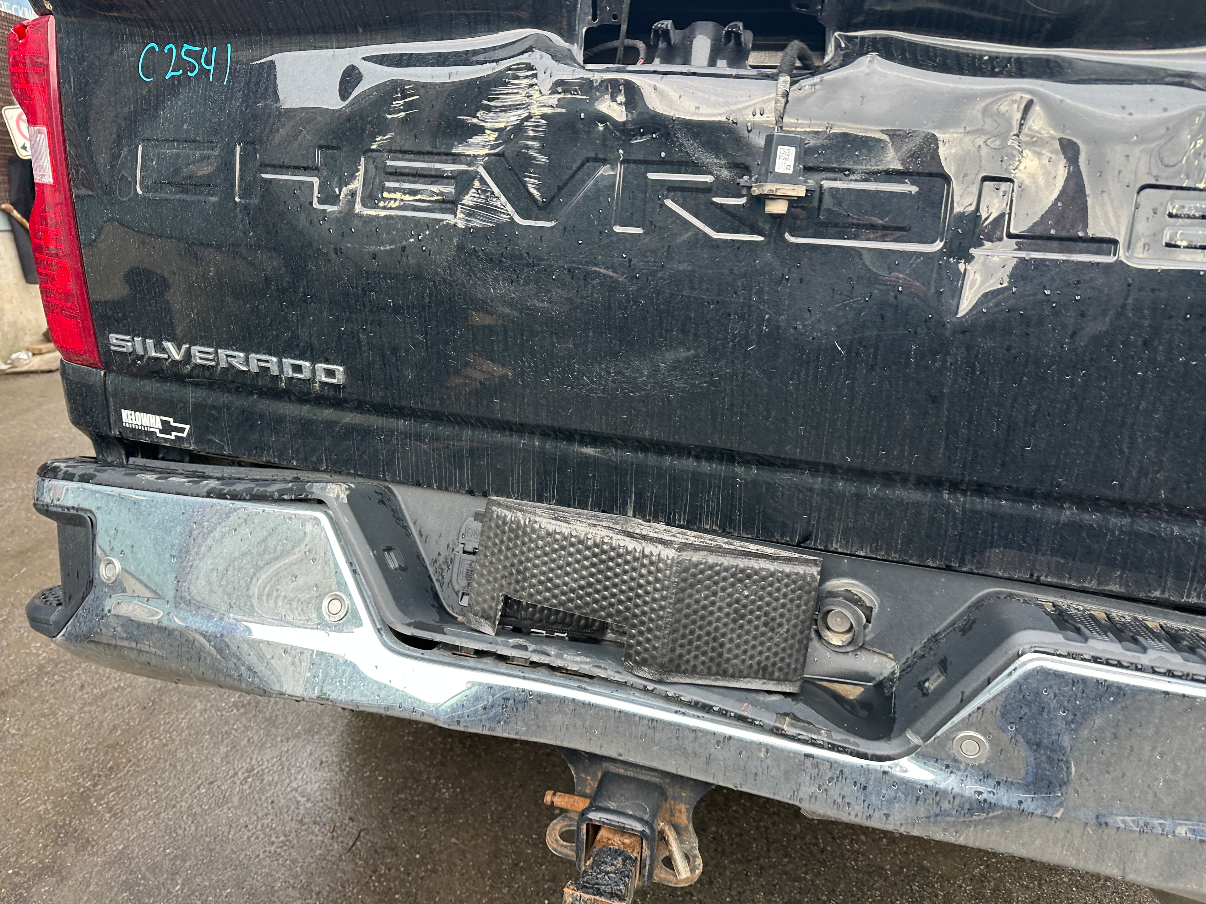 2021 Chevrolet Silverado K3500 LT 6.6 L5P Duramax – C2541