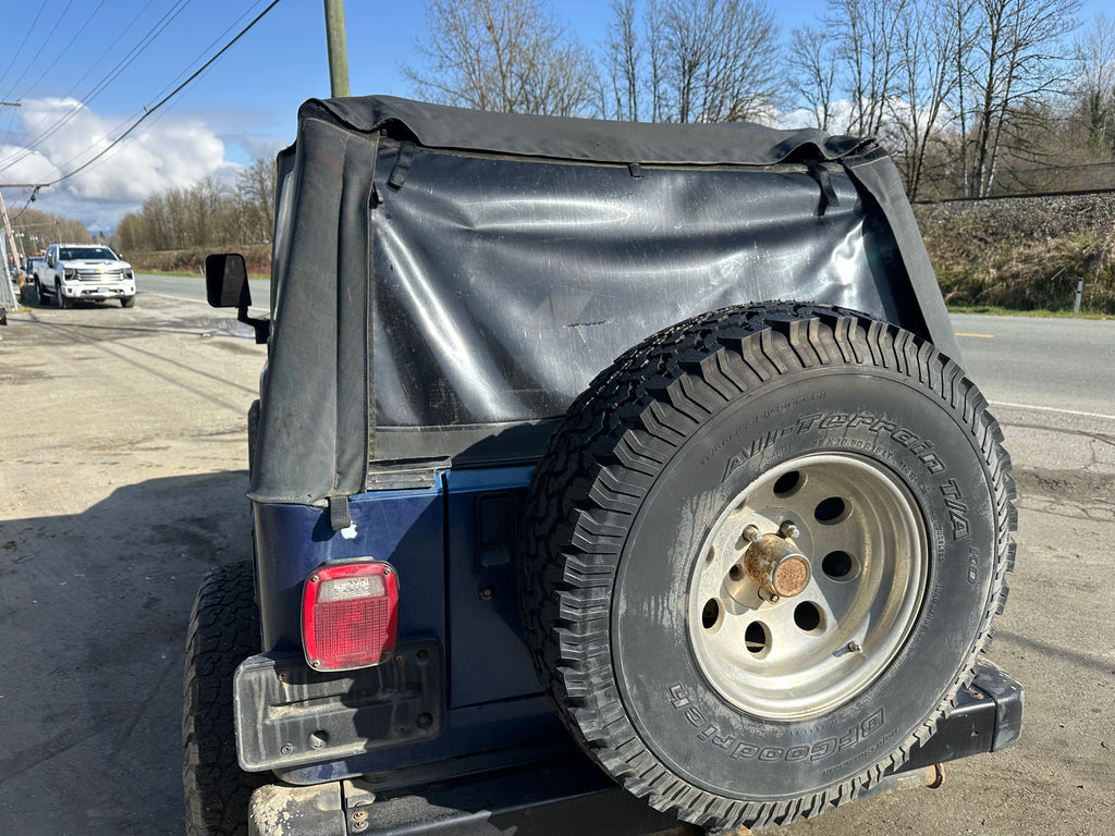1997 Jeep Wrangler TJ 4.0 – J2519