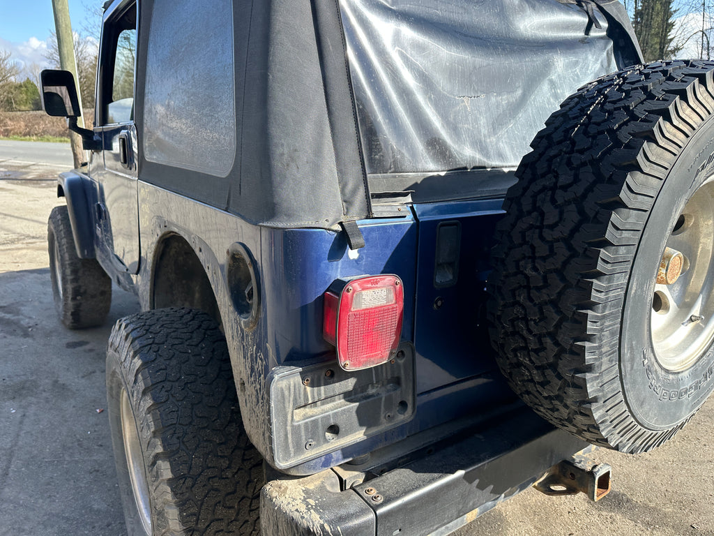 1997 Jeep Wrangler TJ 4.0 – J2519