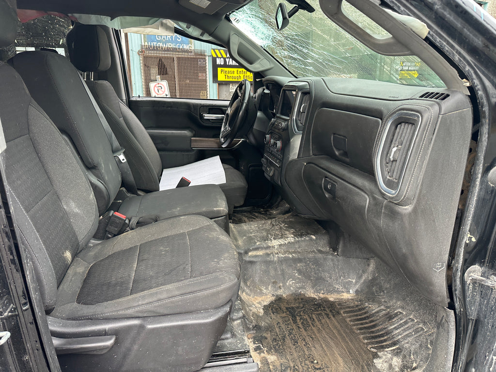 2021 Chevrolet Silverado K3500 LT 6.6 L5P Duramax – C2541