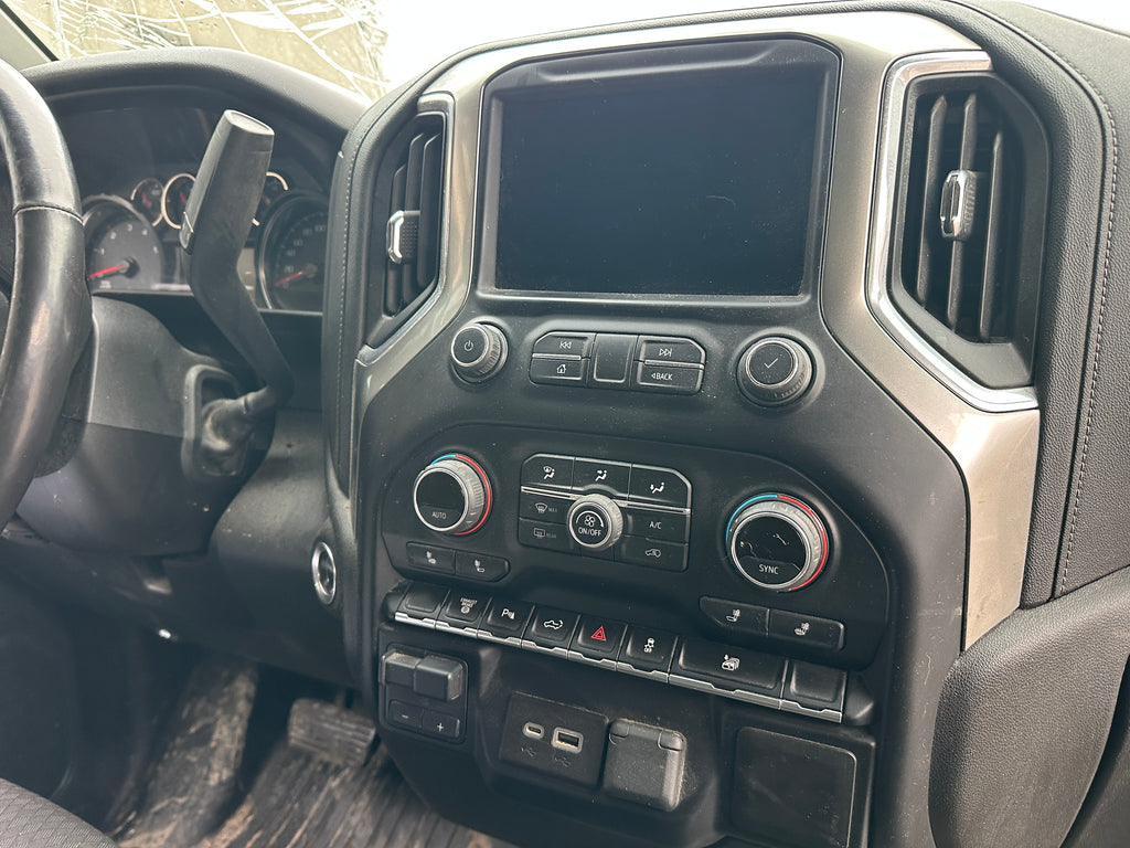 2021 Chevrolet Silverado K3500 LT 6.6 L5P Duramax – C2541