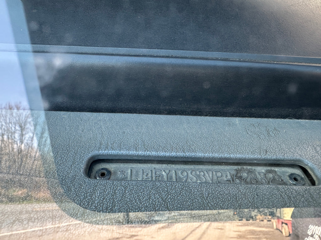 1997 Jeep Wrangler TJ 4.0 – J2519