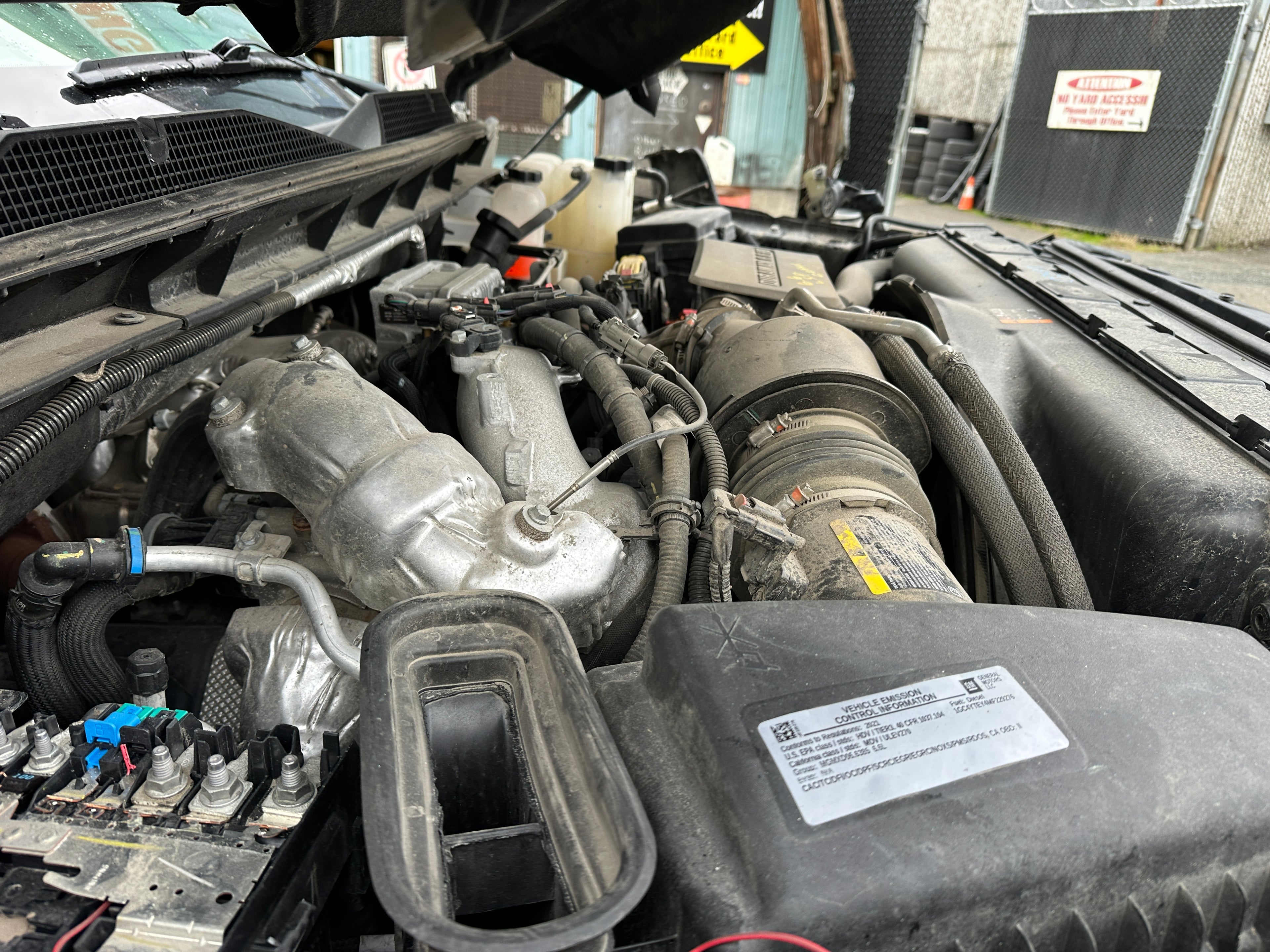 2021 Chevrolet Silverado K3500 LT 6.6 L5P Duramax – C2541