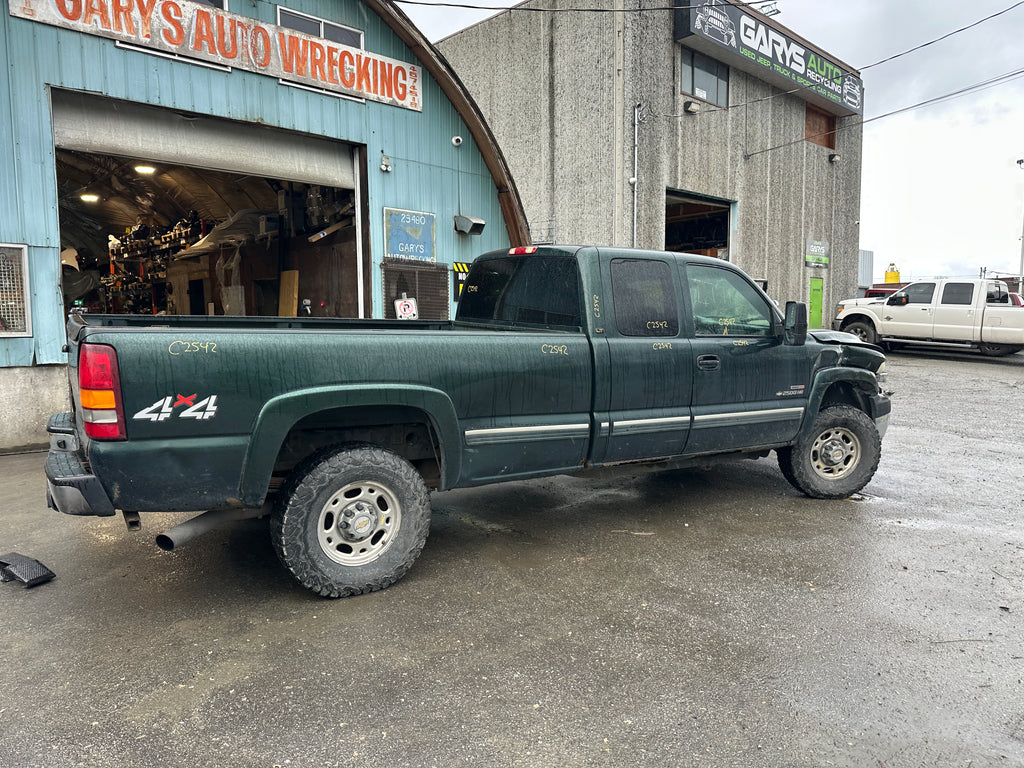 2002 Chevrolet Silverado K2500HD 6.6 LB7 Duramax – C2542