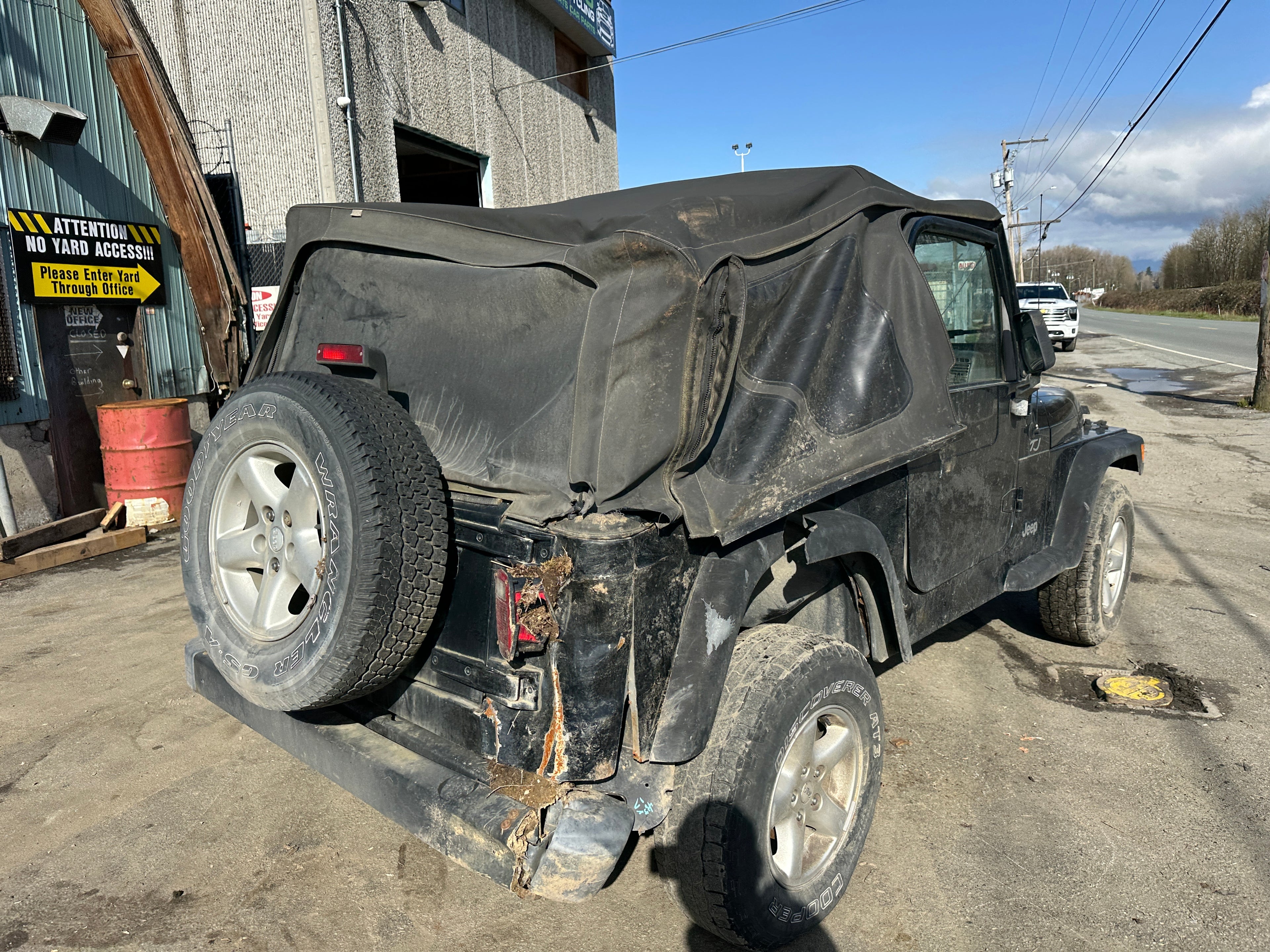 2001 Jeep Wrangler TJ 2.5 – J2517