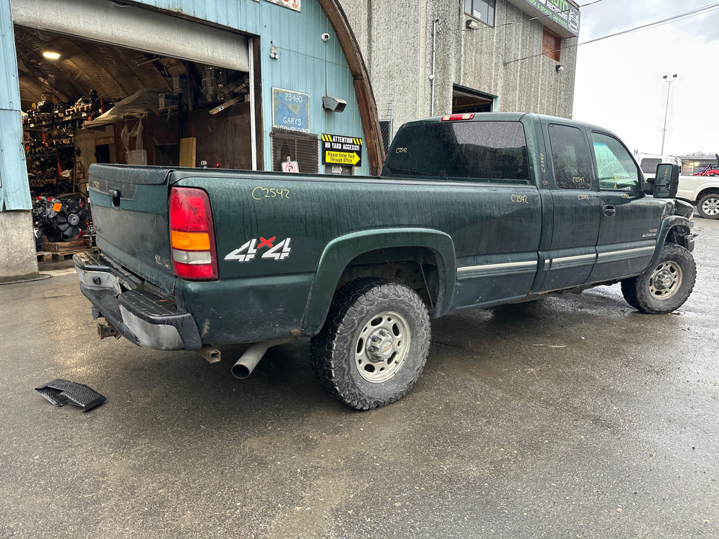2002 Chevrolet Silverado K2500HD 6.6 LB7 Duramax – C2542