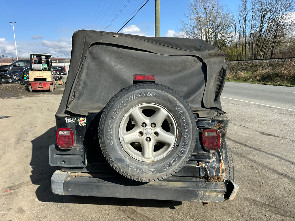 2001 Jeep Wrangler TJ 2.5 – J2517