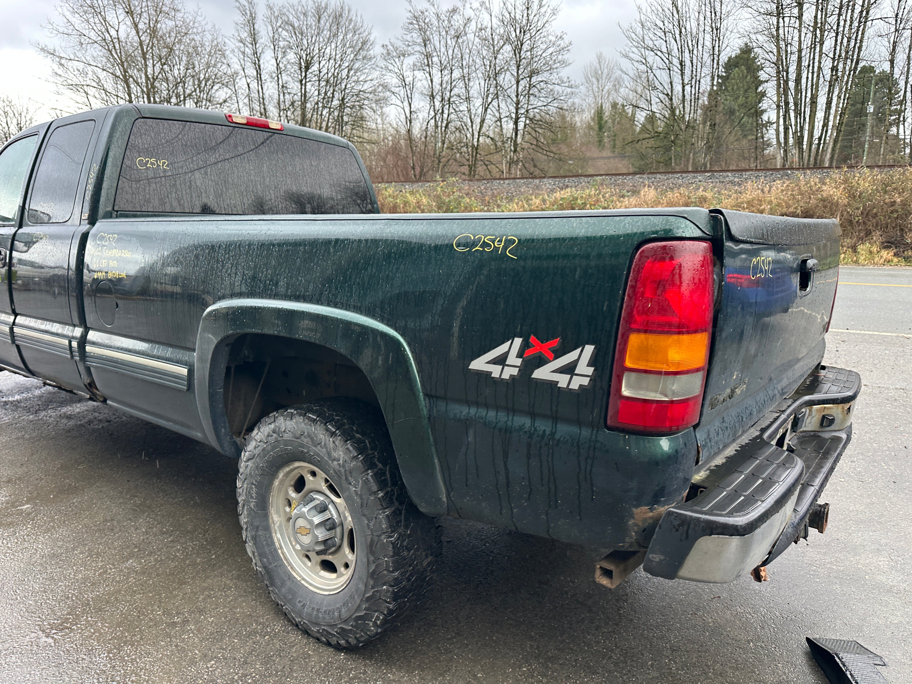 2002 Chevrolet Silverado K2500HD 6.6 LB7 Duramax – C2542
