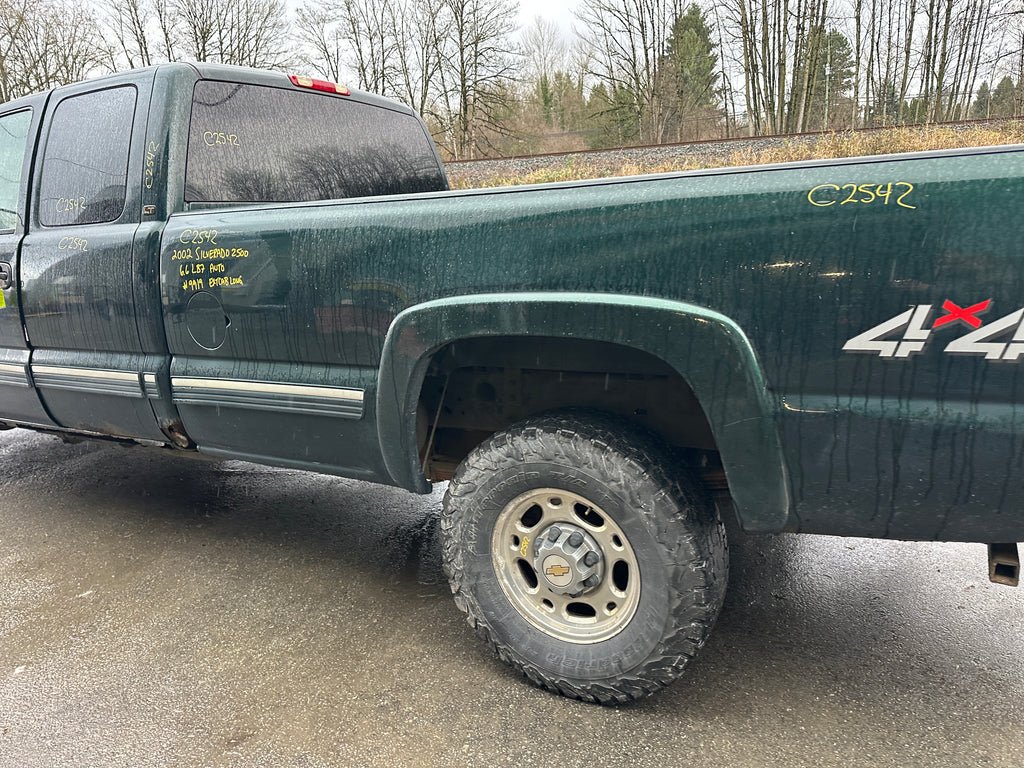 2002 Chevrolet Silverado K2500HD 6.6 LB7 Duramax – C2542