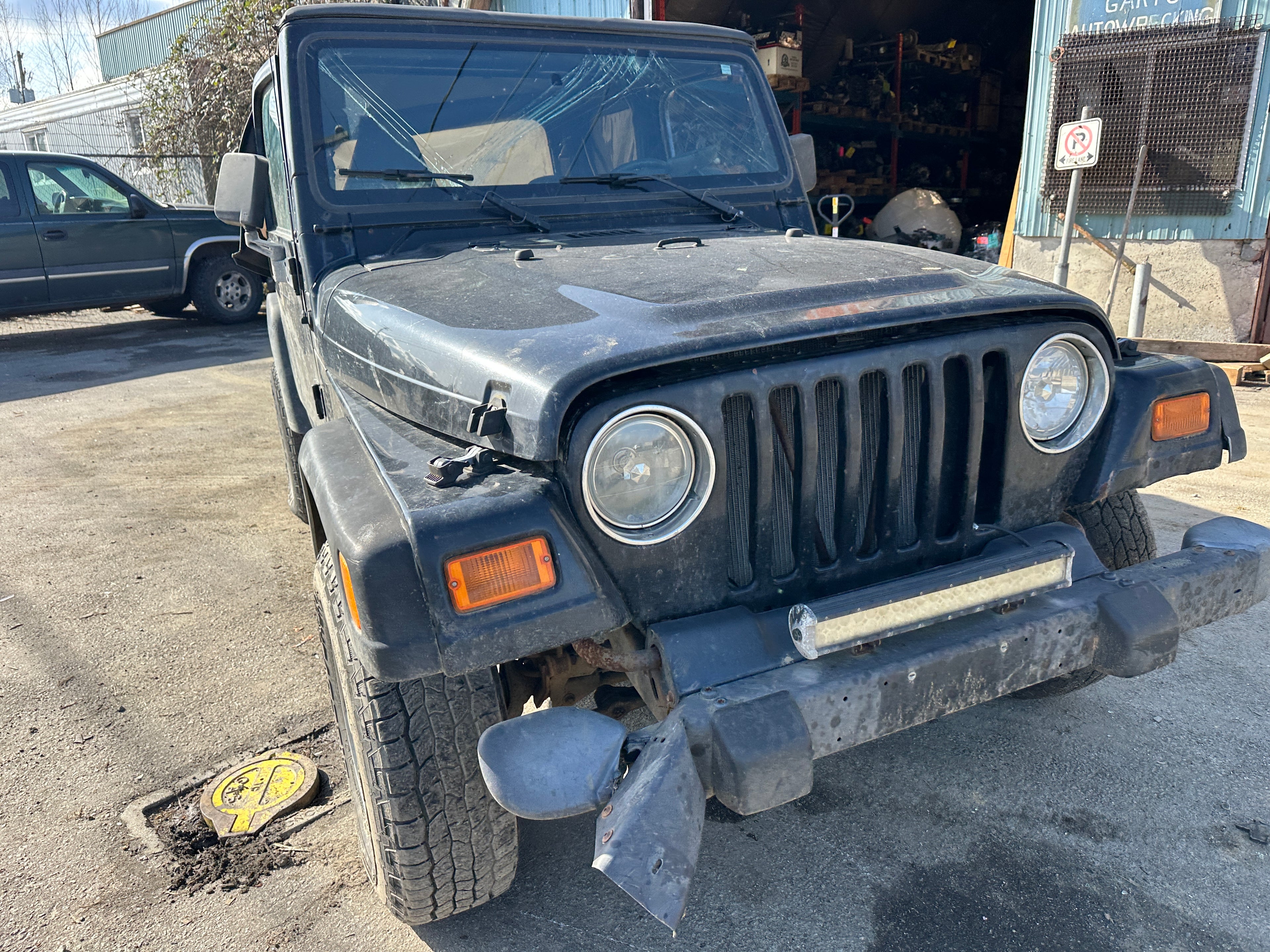 2001 Jeep Wrangler TJ 2.5 – J2517