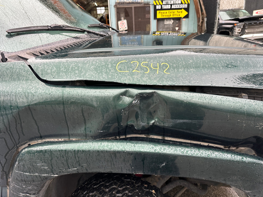 2002 Chevrolet Silverado K2500HD 6.6 LB7 Duramax – C2542