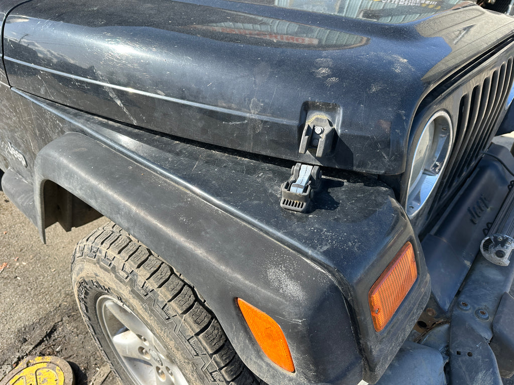2001 Jeep Wrangler TJ 2.5 – J2517