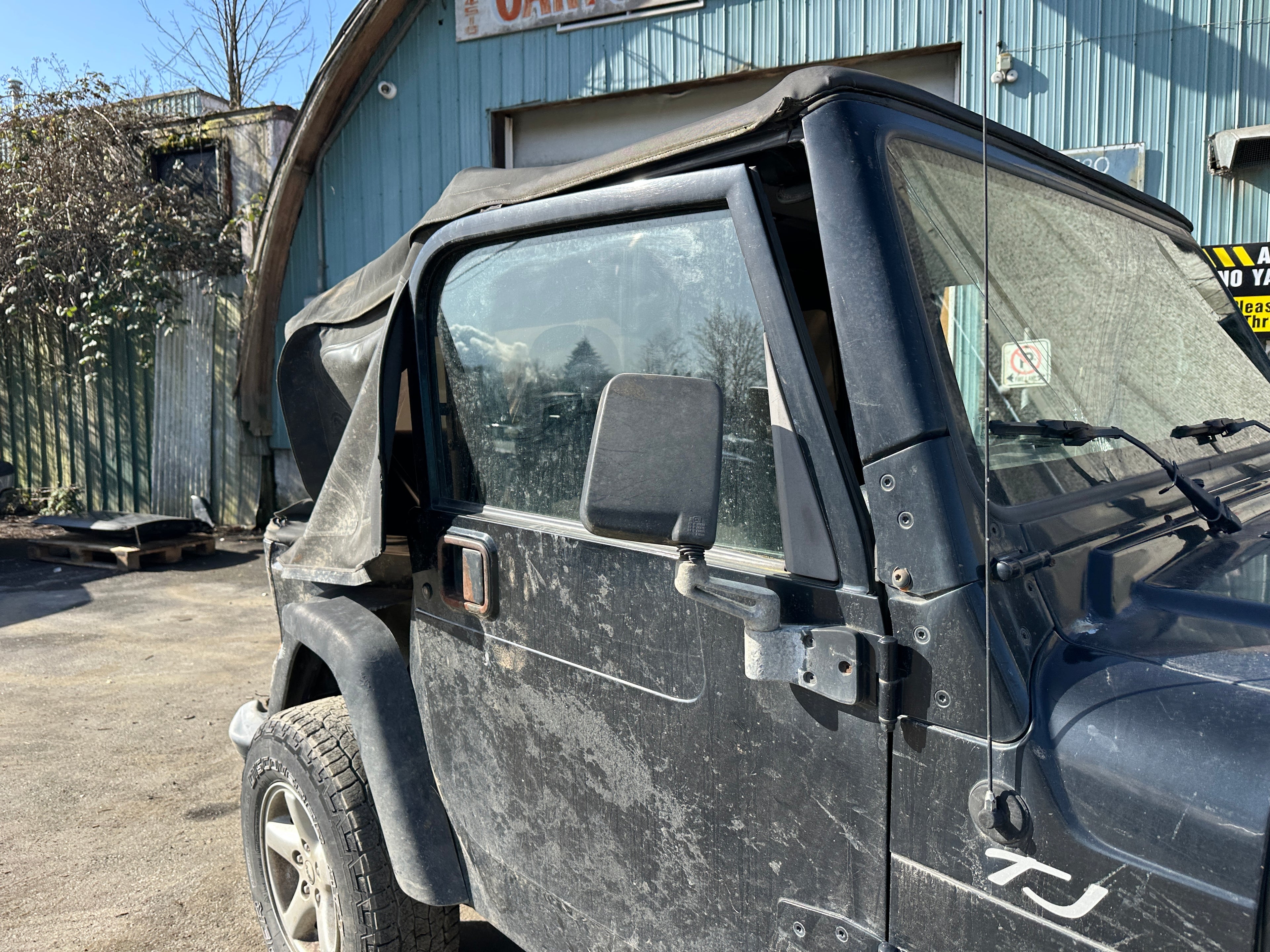 2001 Jeep Wrangler TJ 2.5 – J2517