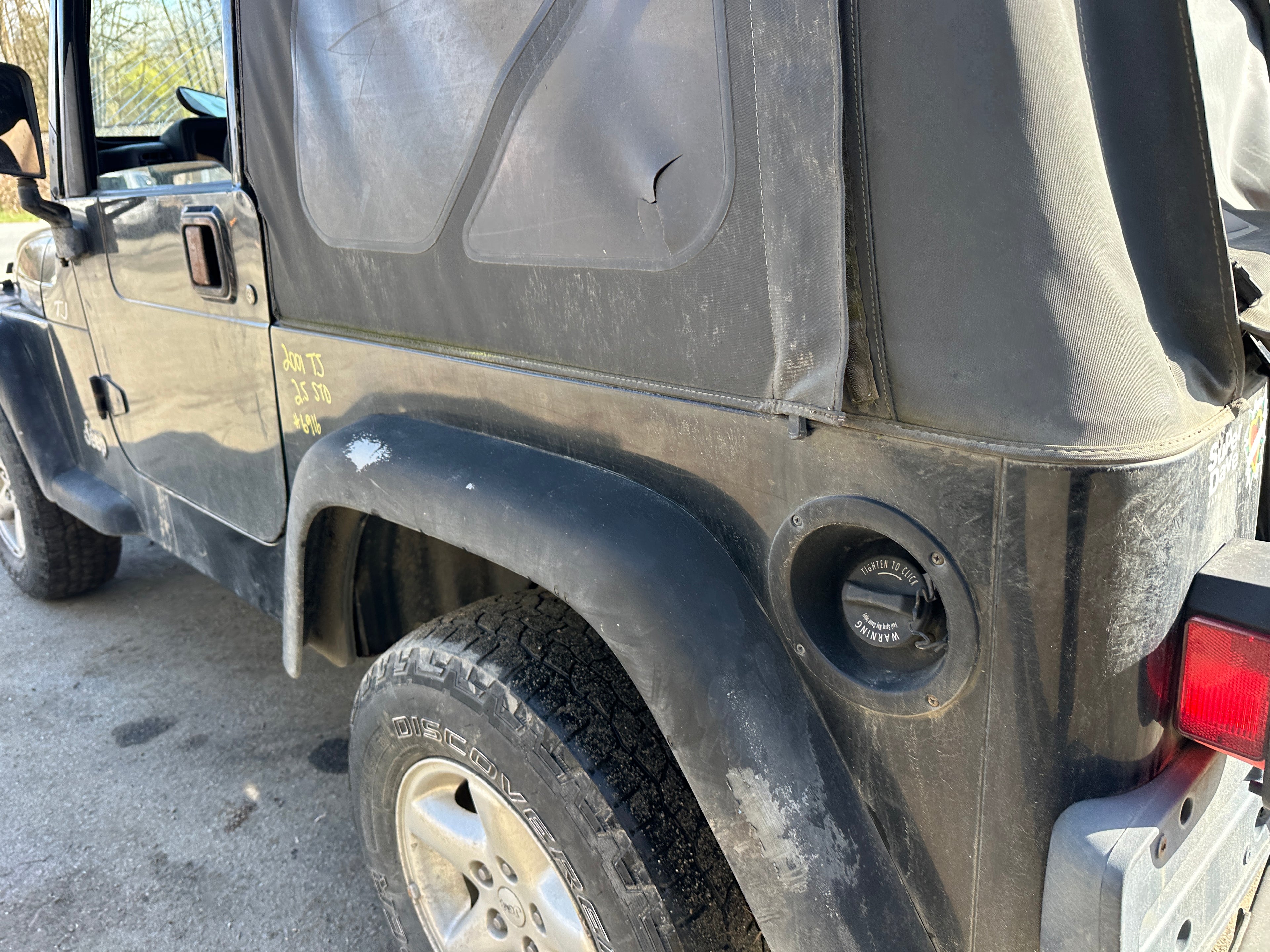 2001 Jeep Wrangler TJ 2.5 – J2517