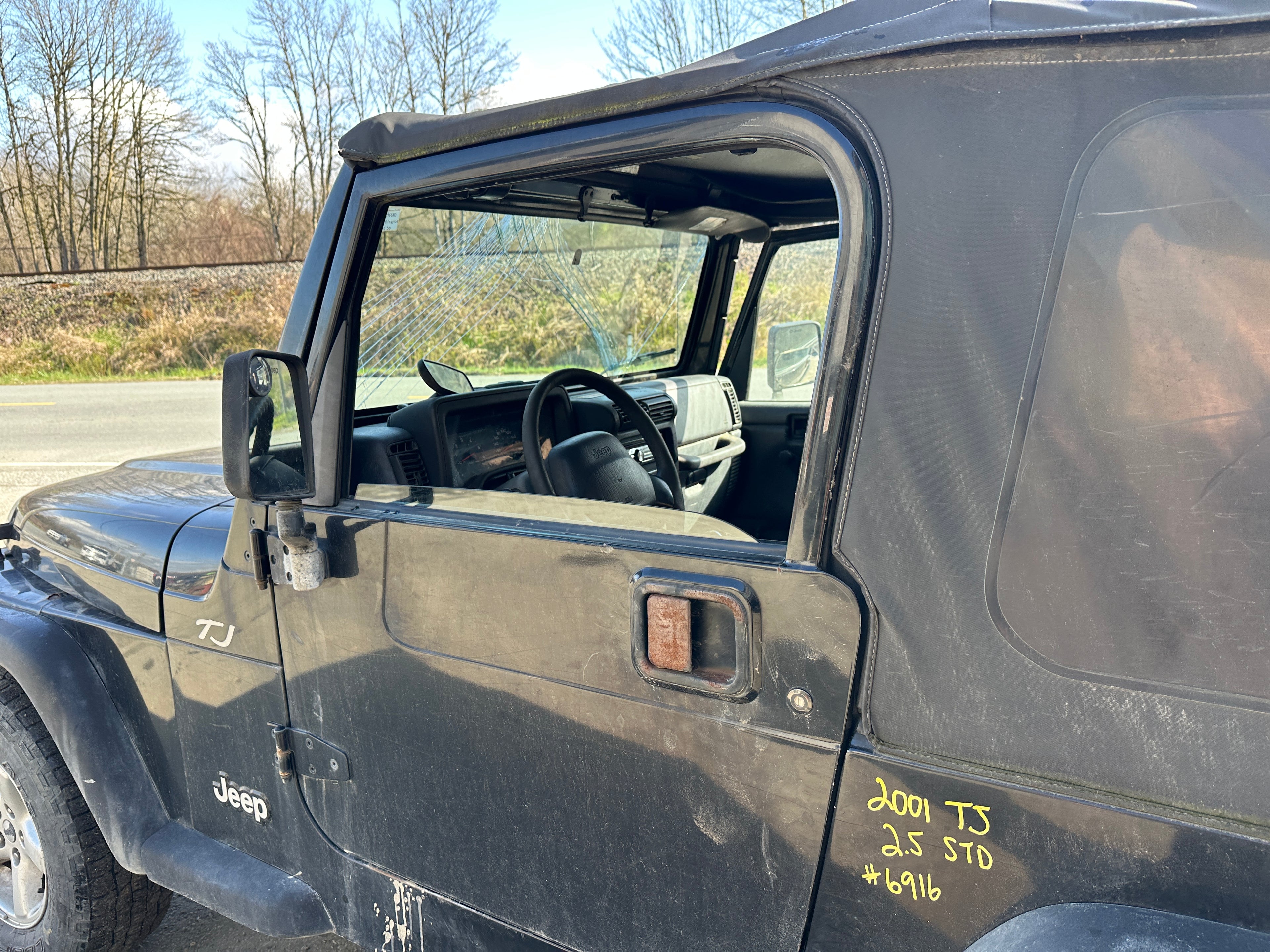 2001 Jeep Wrangler TJ 2.5 – J2517