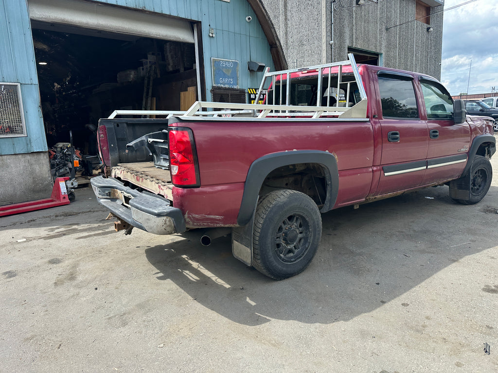 2004 Chevrolet Silverado 2500 6.6 LLY Duramax – C2529
