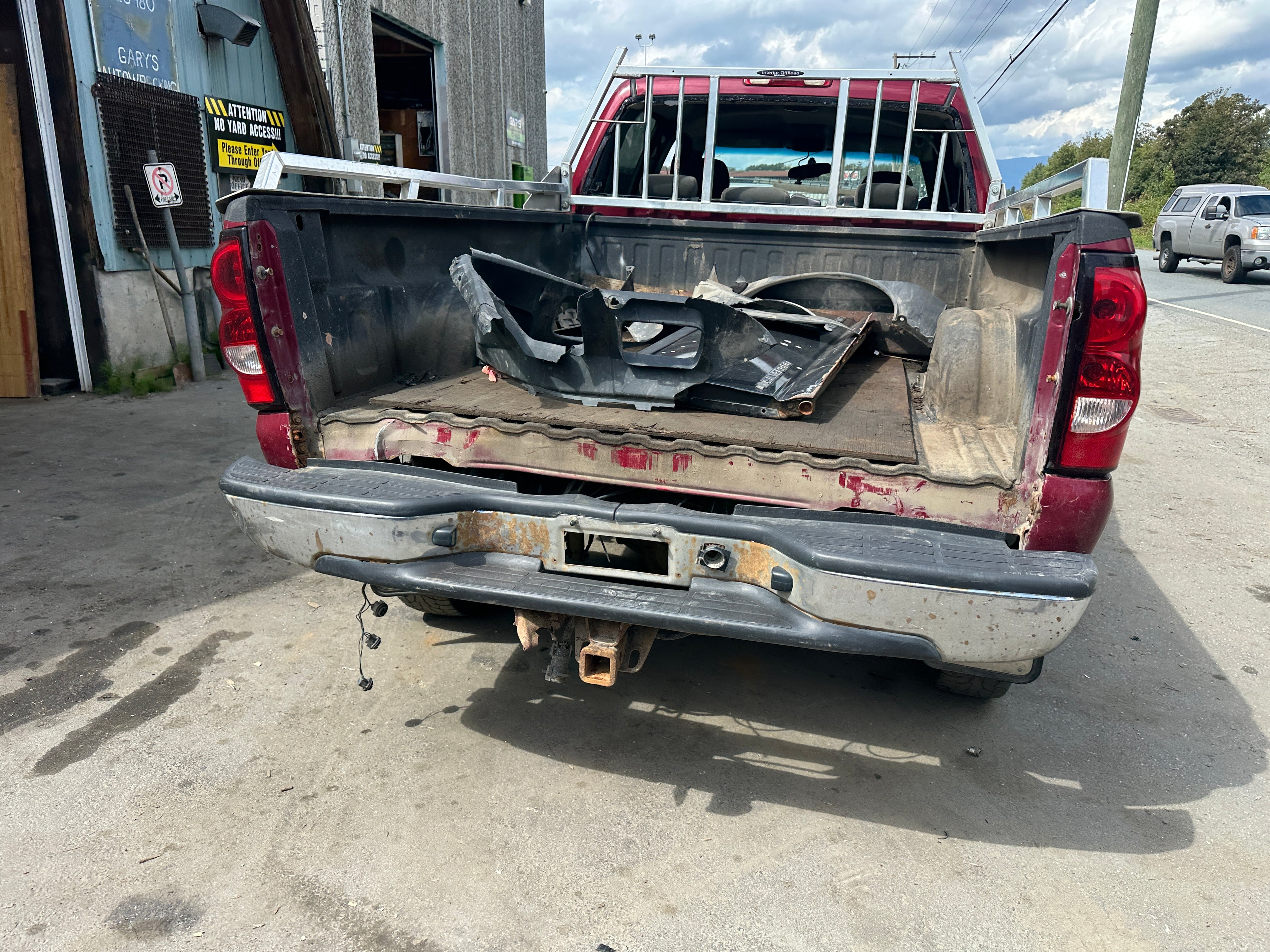 2004 Chevrolet Silverado 2500 6.6 LLY Duramax – C2529