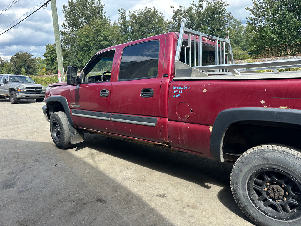 2004 Chevrolet Silverado 2500 6.6 LLY Duramax – C2529