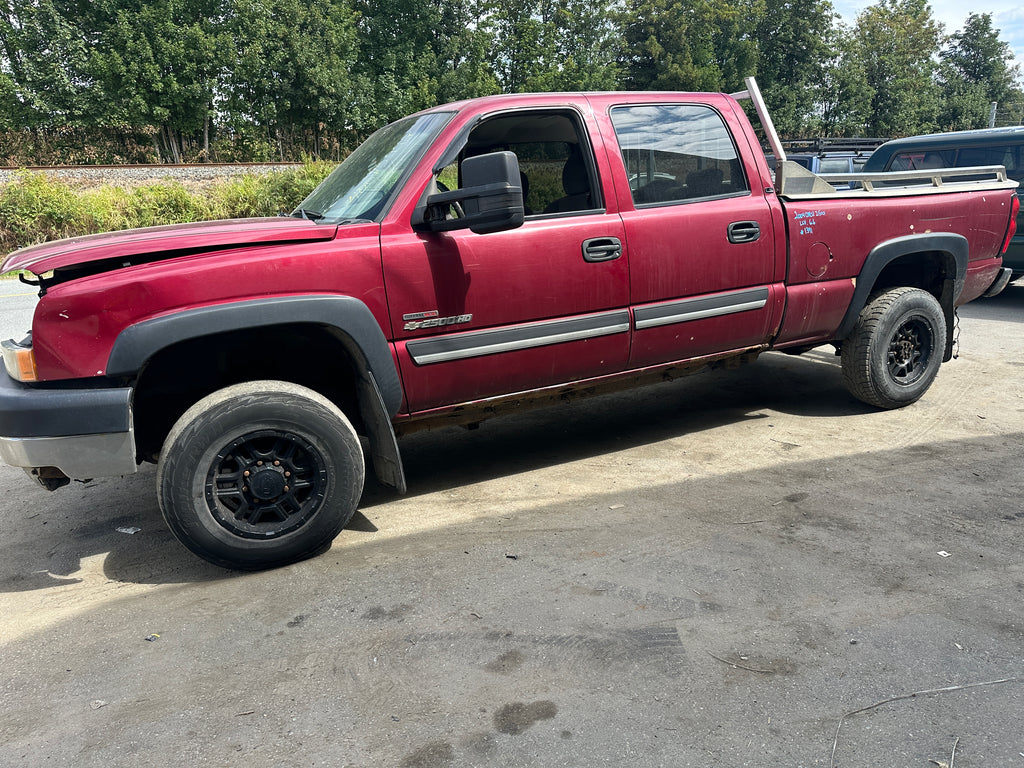 2004 Chevrolet Silverado 2500 6.6 LLY Duramax – C2529