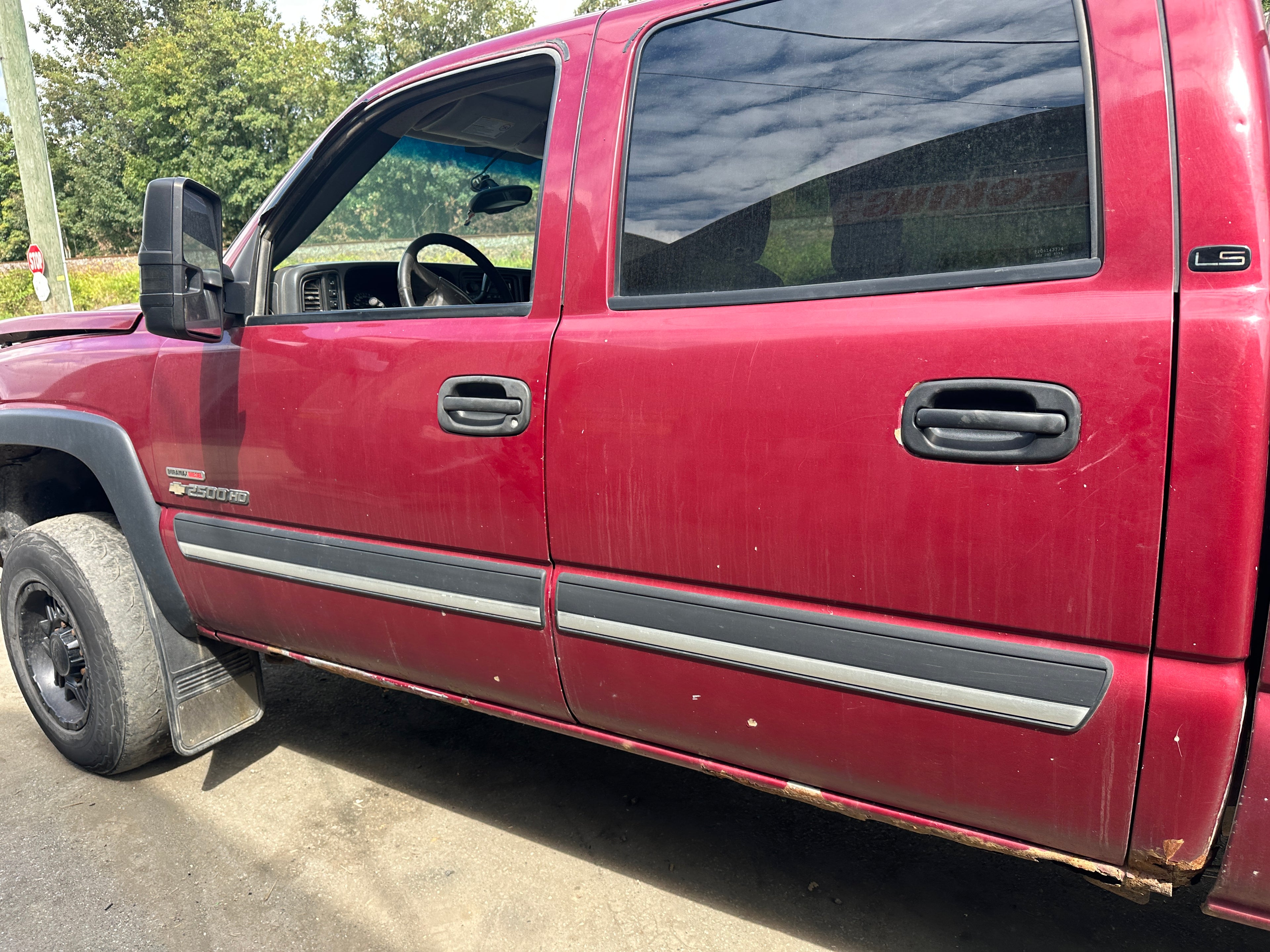 2004 Chevrolet Silverado 2500 6.6 LLY Duramax – C2529