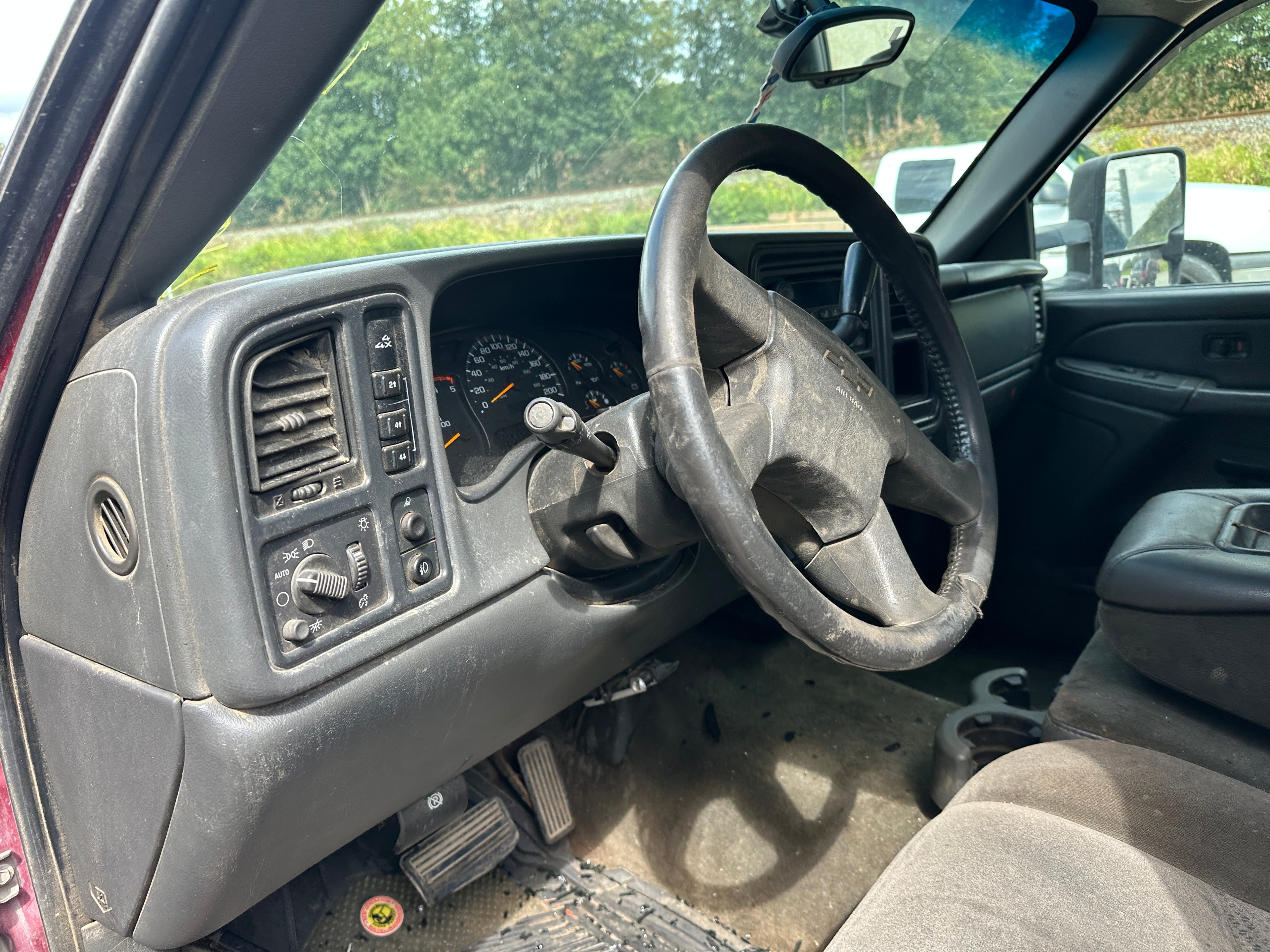 2004 Chevrolet Silverado 2500 6.6 LLY Duramax – C2529