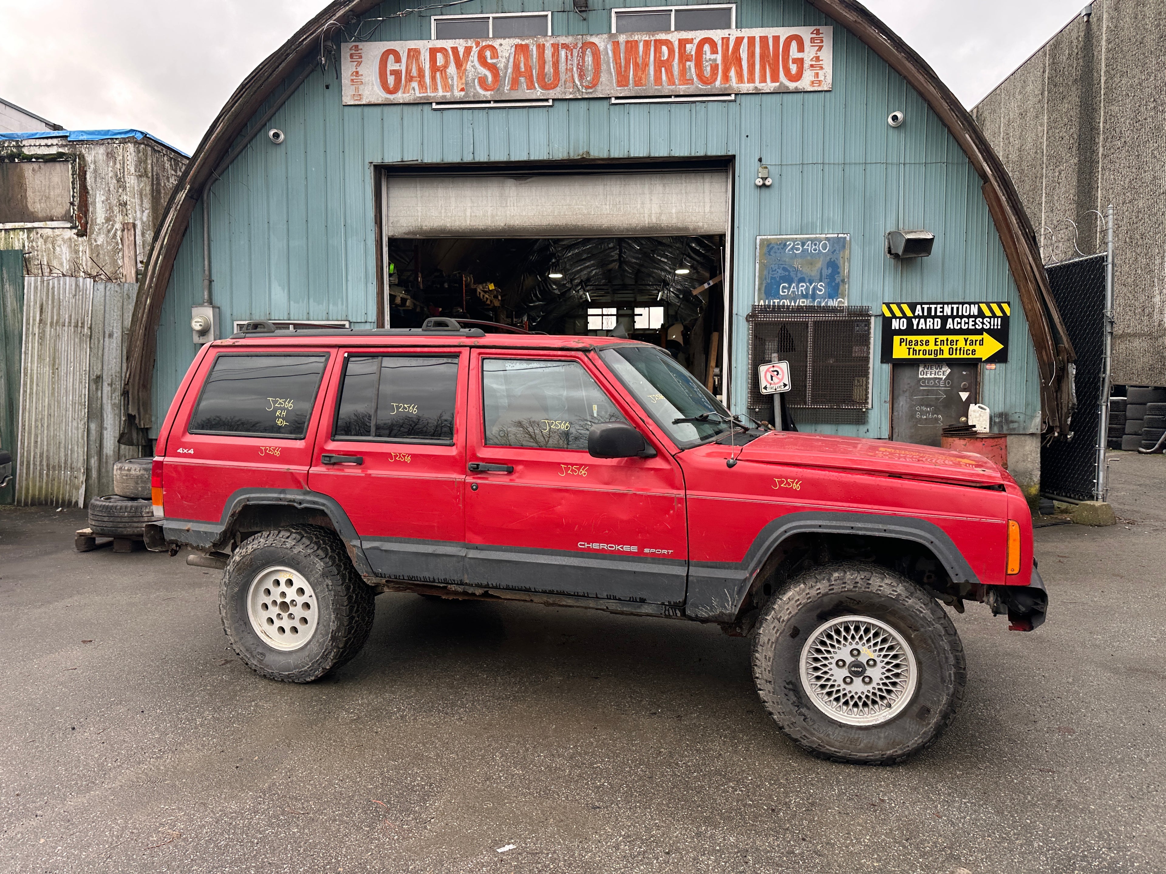 1999 Jeep Cherokee XJ Sport Classic 4.0 – J2566