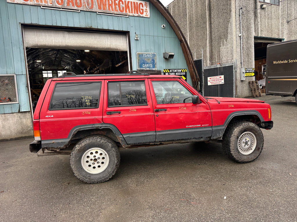 1999 Jeep Cherokee XJ Sport Classic 4.0 – J2566