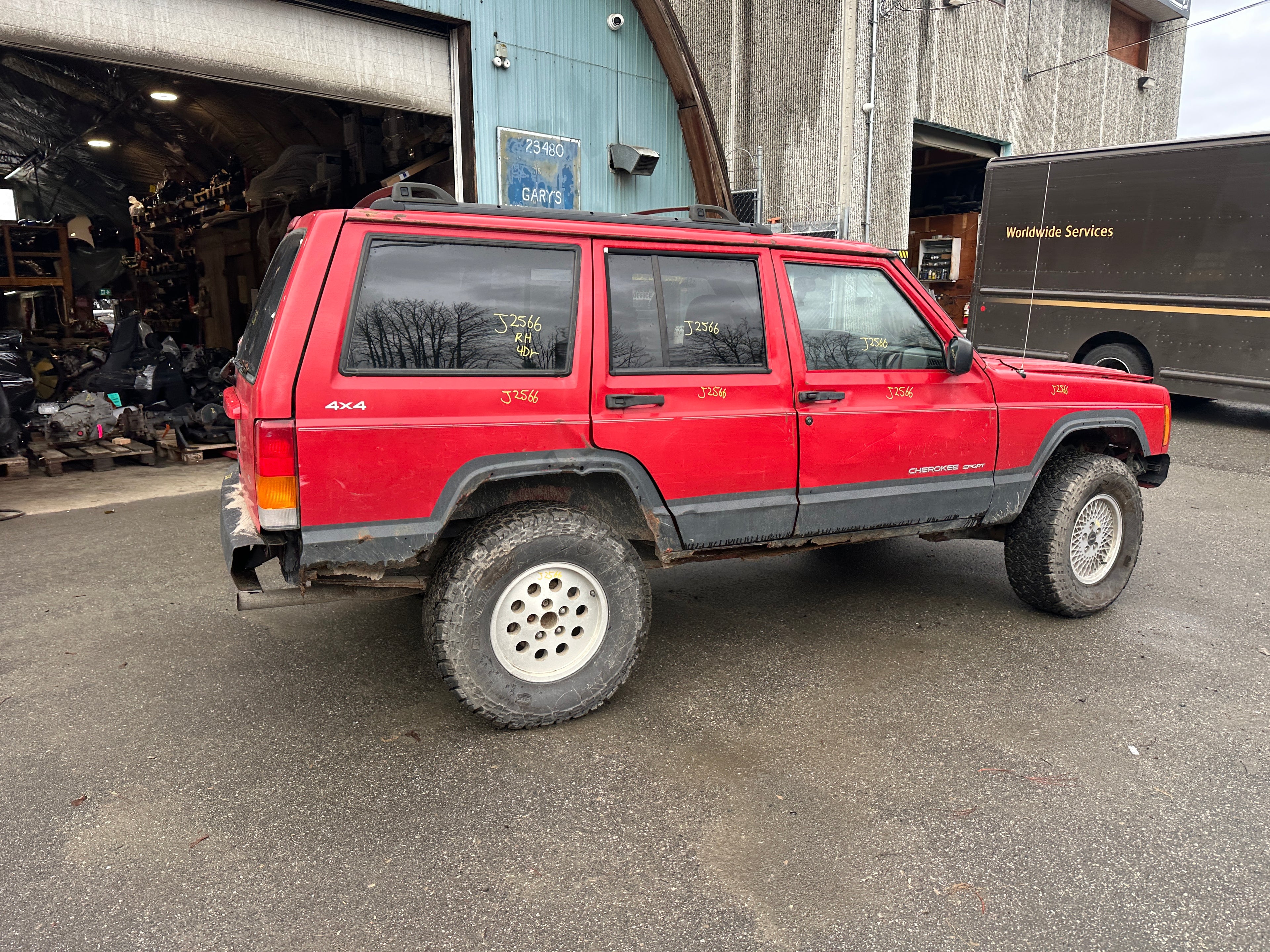 1999 Jeep Cherokee XJ Sport Classic 4.0 – J2566