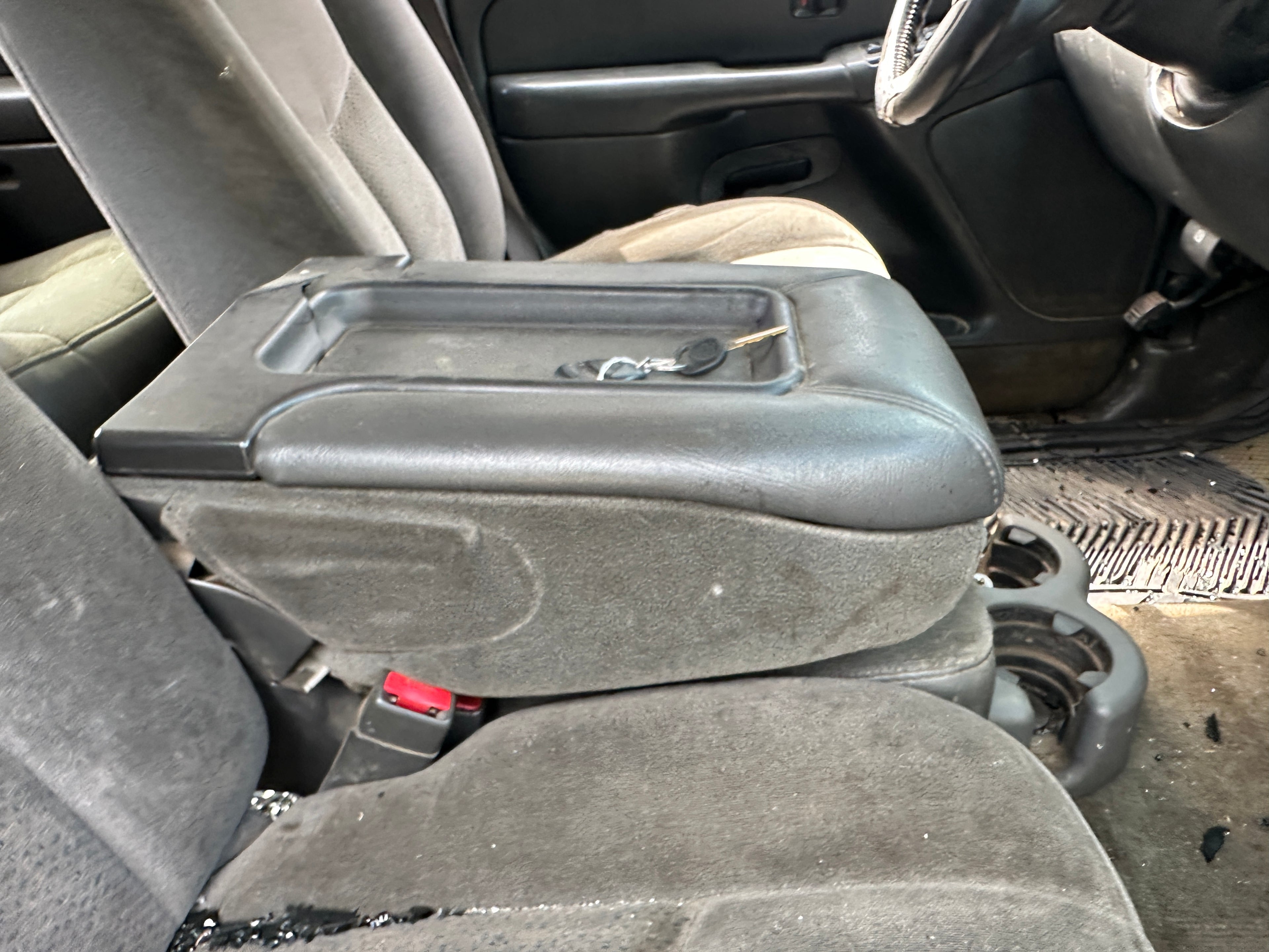 2004 Chevrolet Silverado 2500 6.6 LLY Duramax – C2529