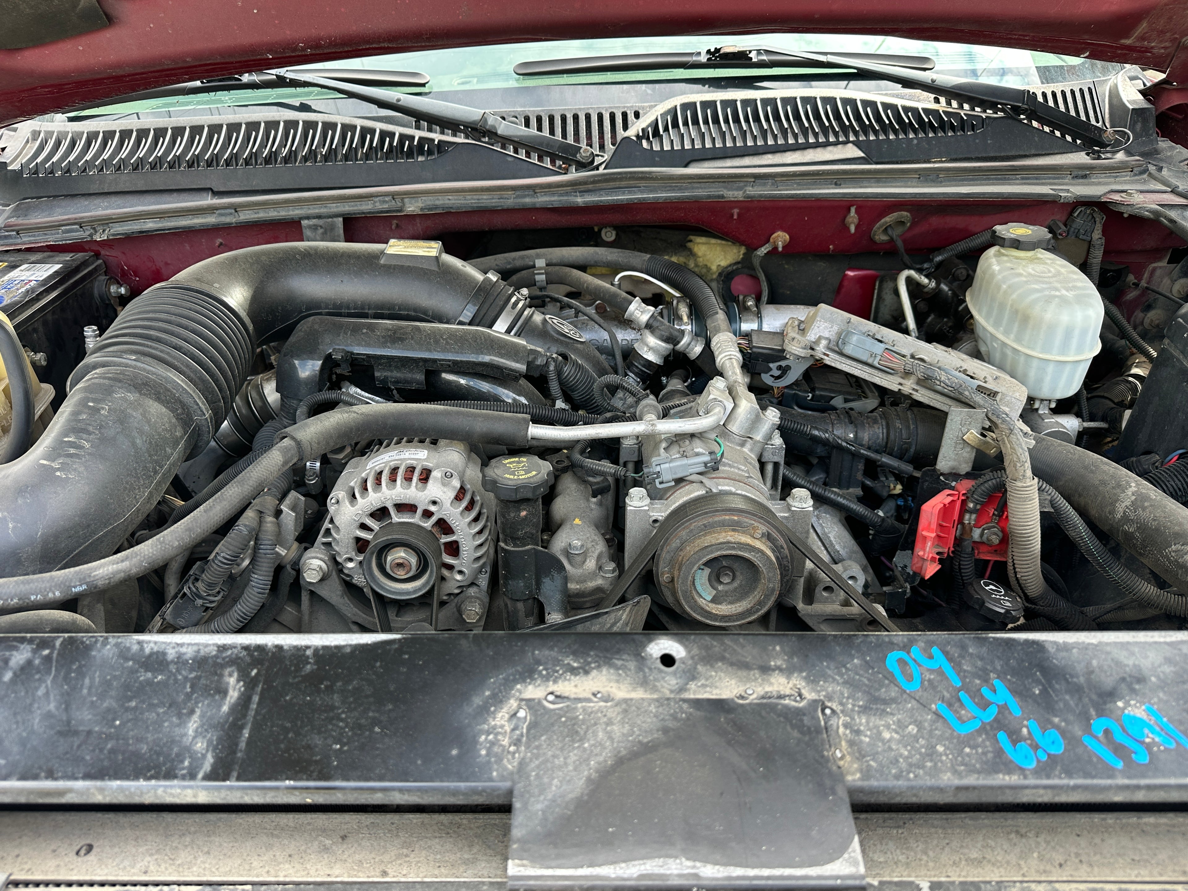 2004 Chevrolet Silverado 2500 6.6 LLY Duramax – C2529