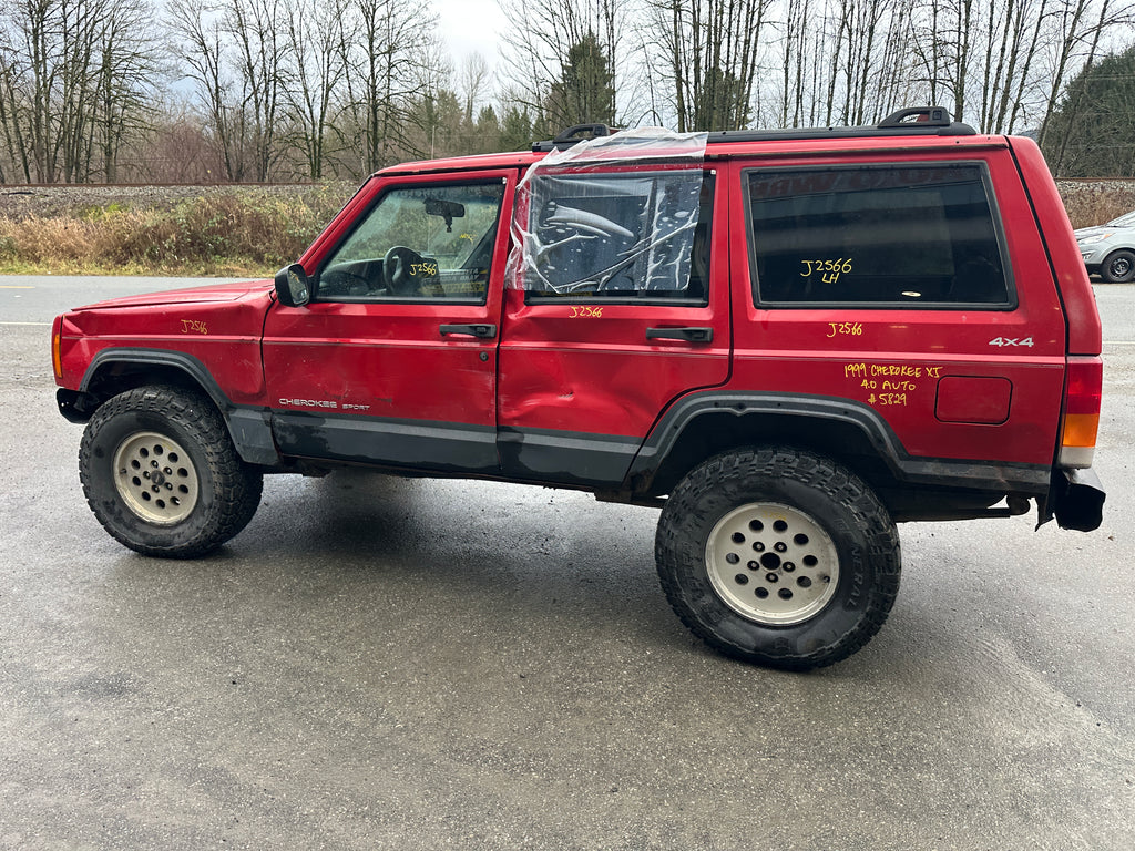 1999 Jeep Cherokee XJ Sport Classic 4.0 – J2566