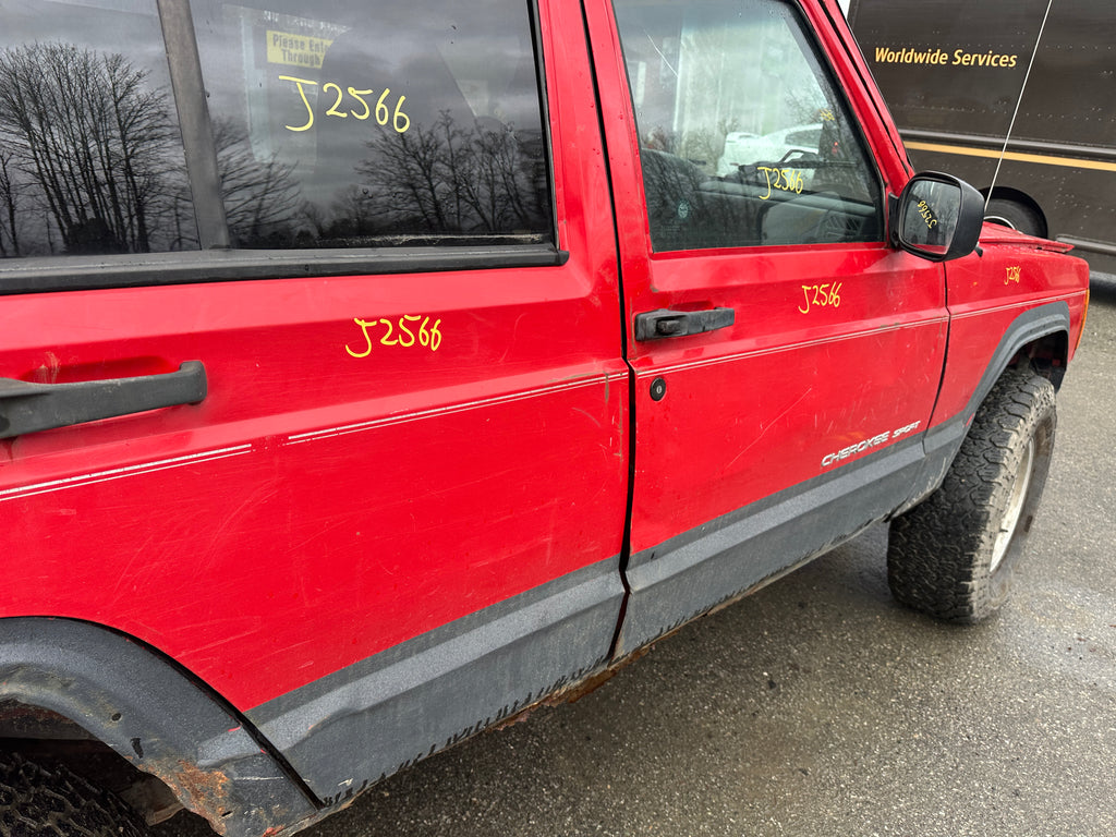 1999 Jeep Cherokee XJ Sport Classic 4.0 – J2566