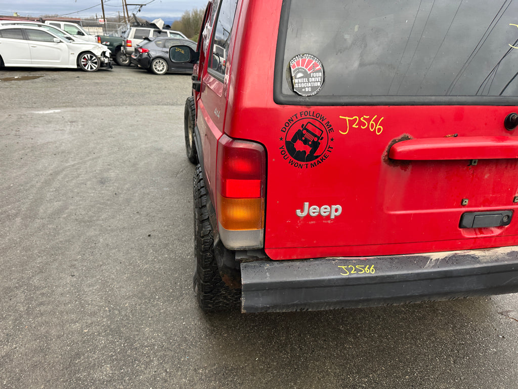 1999 Jeep Cherokee XJ Sport Classic 4.0 – J2566
