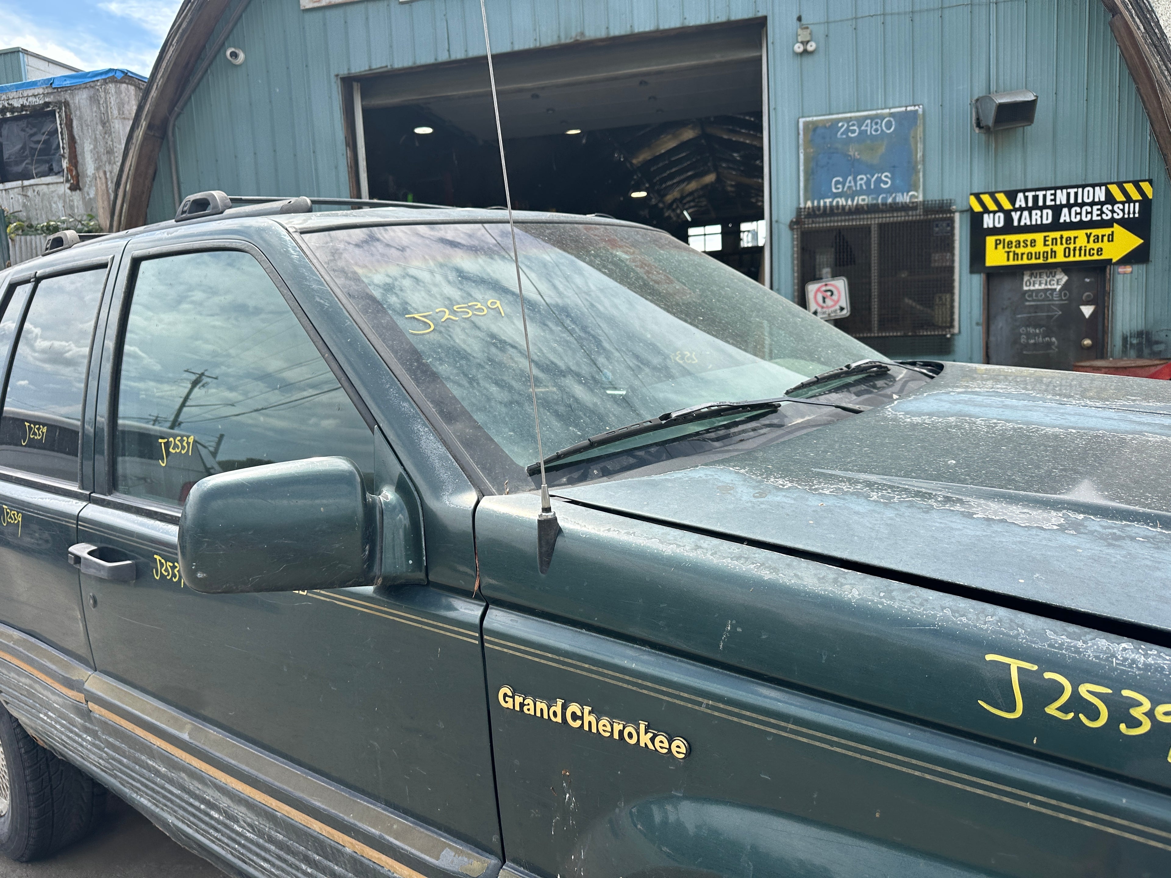 1993 Jeep Grand Cherokee Limited 4.0 – J2539